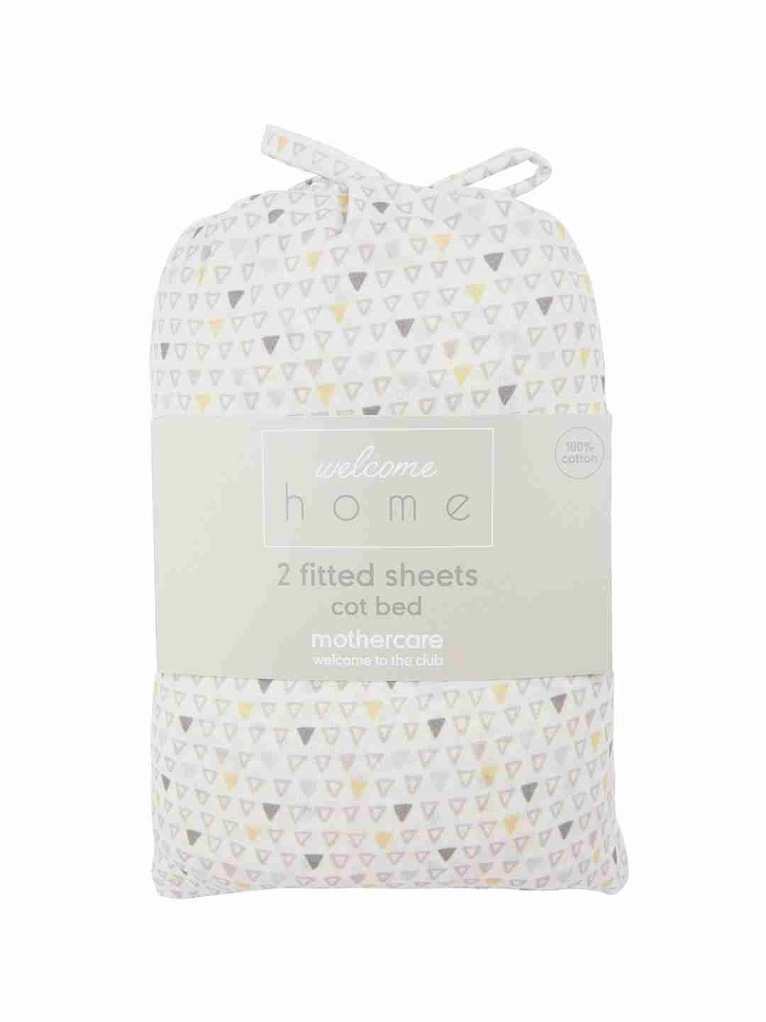 https://cdn.fynd.com/v2/falling-surf-7c8bb8/fyprod/wrkr/products/pictures/item/free/original/mothercare/NB849/1/HckAIZzG_9-NB849_2.jpg