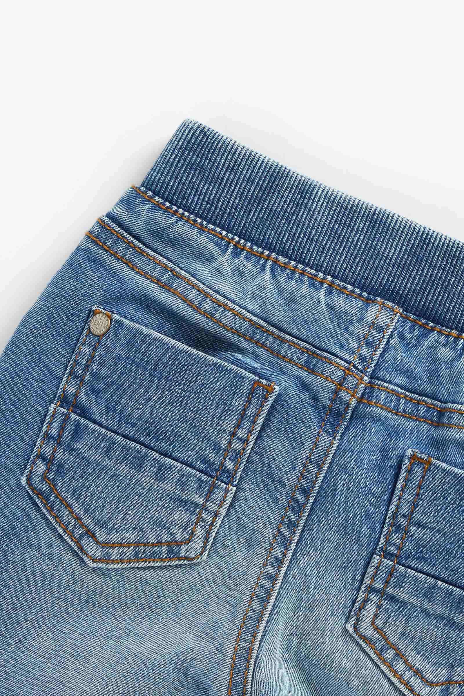 https://cdn.fynd.com/v2/falling-surf-7c8bb8/fyprod/wrkr/products/pictures/item/free/original/mothercare/RA610/3/VlujFWrgF--410150287004_4.jpg