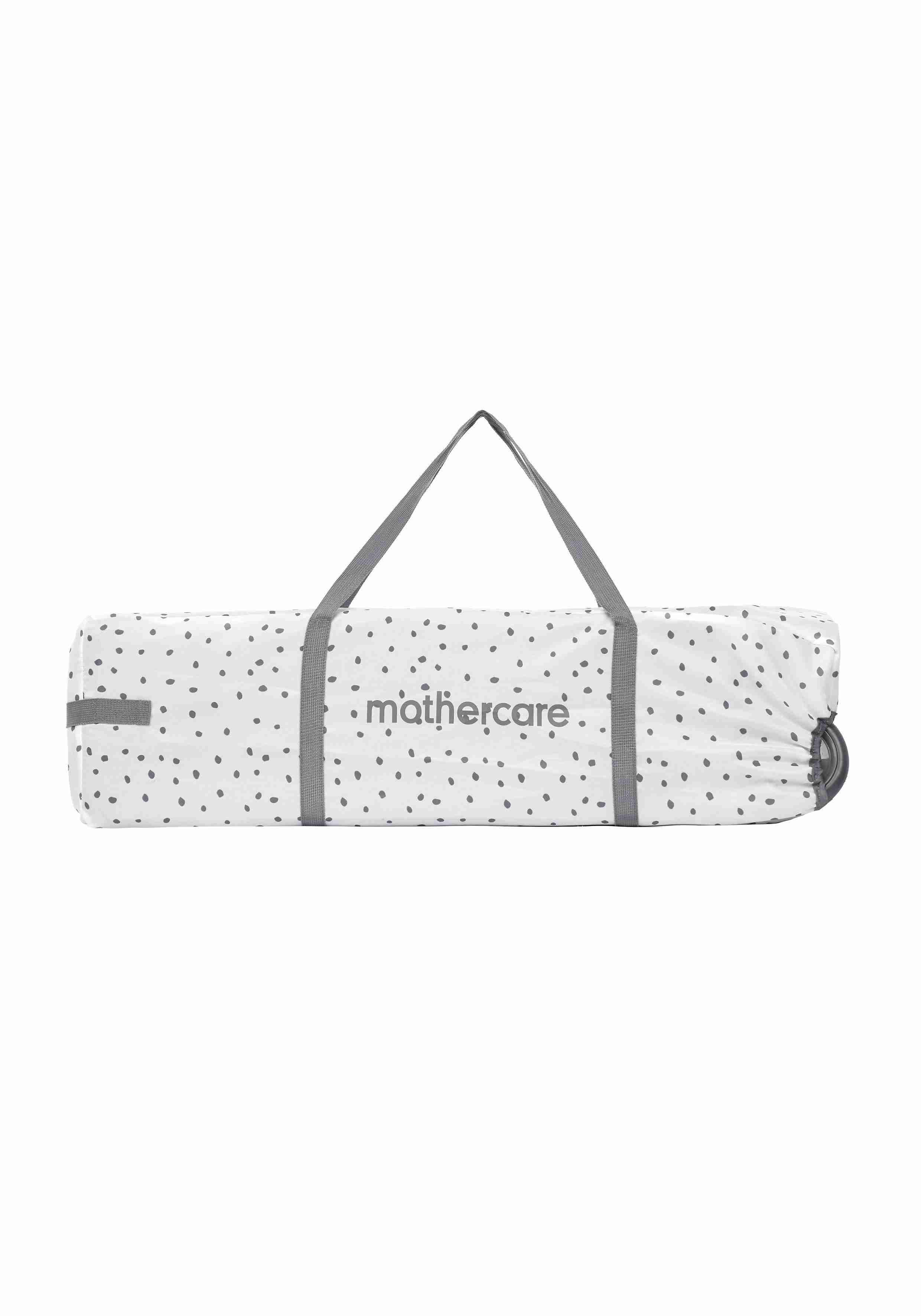 https://cdn.fynd.com/v2/falling-surf-7c8bb8/fyprod/wrkr/products/pictures/item/free/original/mothercare/RB192/2/m6tlQgu971-491656043_3.jpg