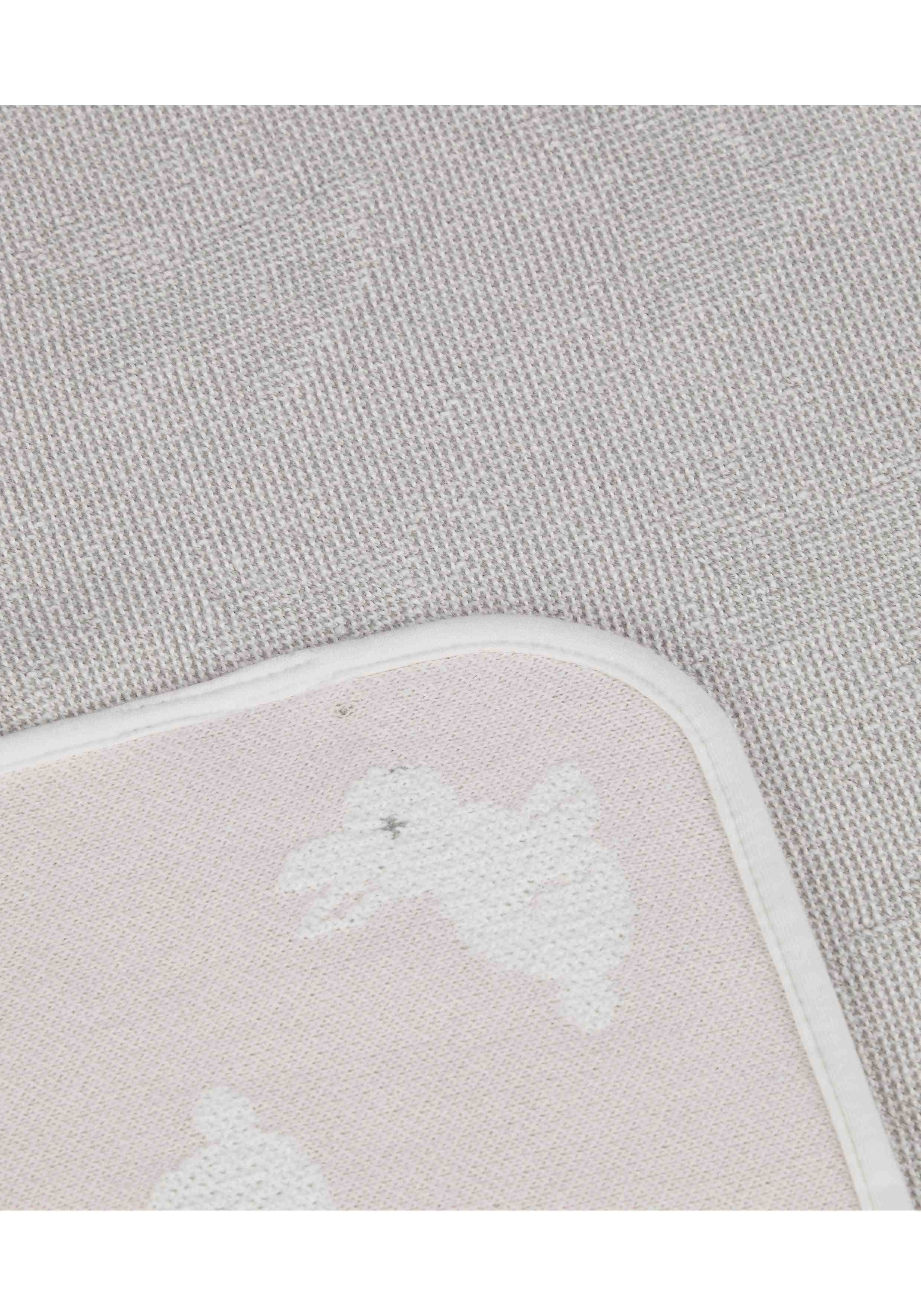 https://cdn.fynd.com/v2/falling-surf-7c8bb8/fyprod/wrkr/products/pictures/item/free/original/mothercare/UA147/1/Qmr1V1eQo2-UA147-2.jpg