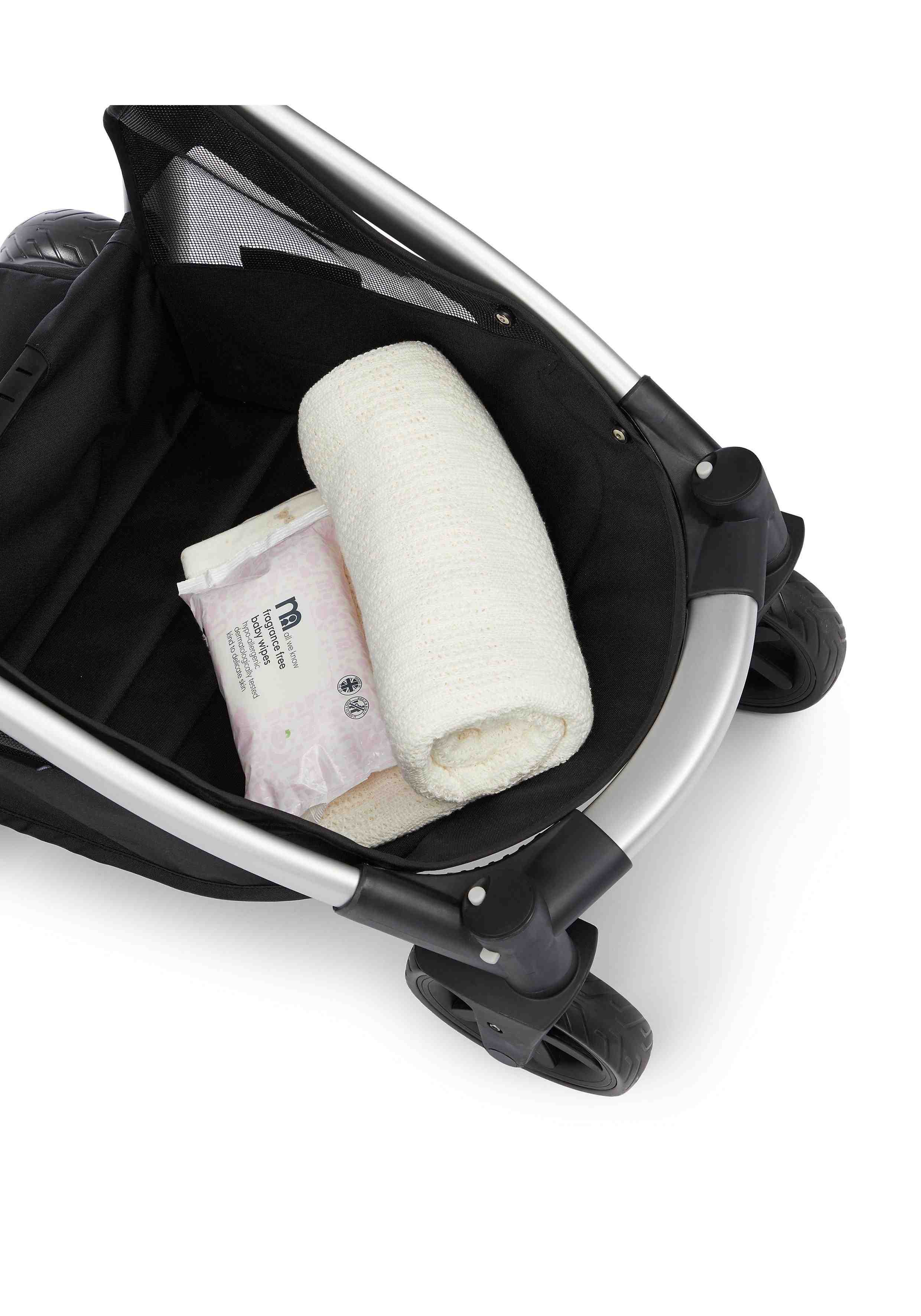 https://cdn.fynd.com/v2/falling-surf-7c8bb8/fyprod/wrkr/products/pictures/item/free/original/mothercare/UA335/1/yq9xvrGLZP-UA335-10.jpg