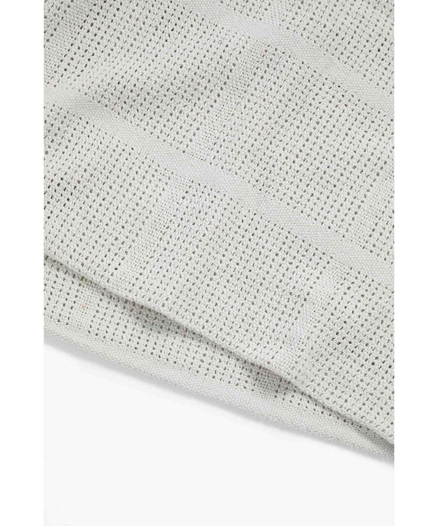https://cdn.fynd.com/v2/falling-surf-7c8bb8/fyprod/wrkr/products/pictures/item/free/original/mothercare/UB631/1/YwO9DKHEHs-UB631-2.jpg
