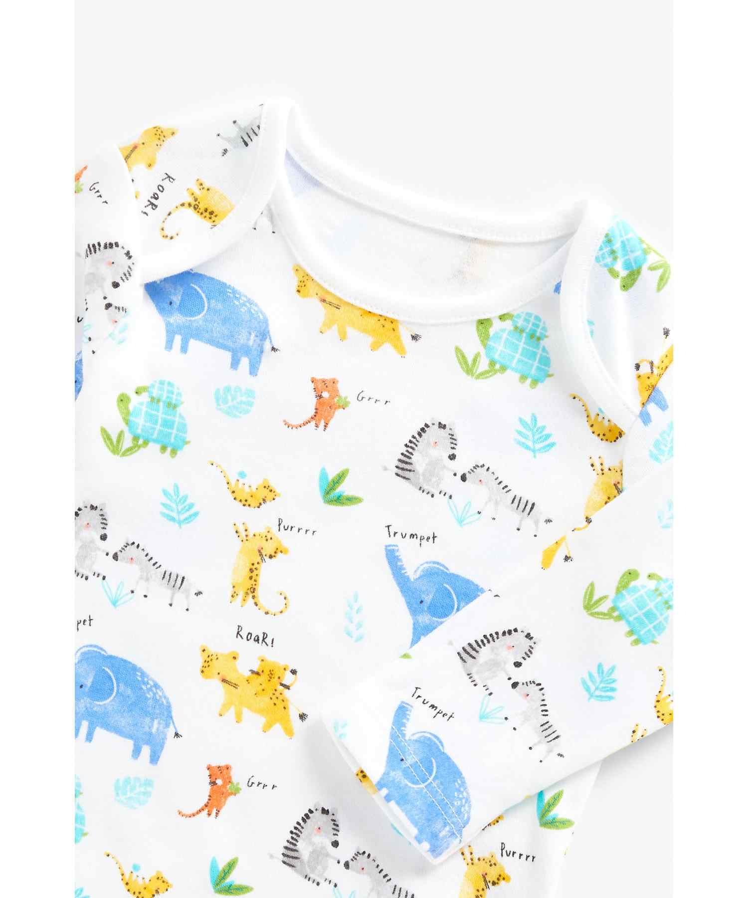 https://cdn.fynd.com/v2/falling-surf-7c8bb8/fyprod/wrkr/products/pictures/item/free/original/mothercare/ZA090/5/wk_4K_tpBH-ZA090-6.jpg