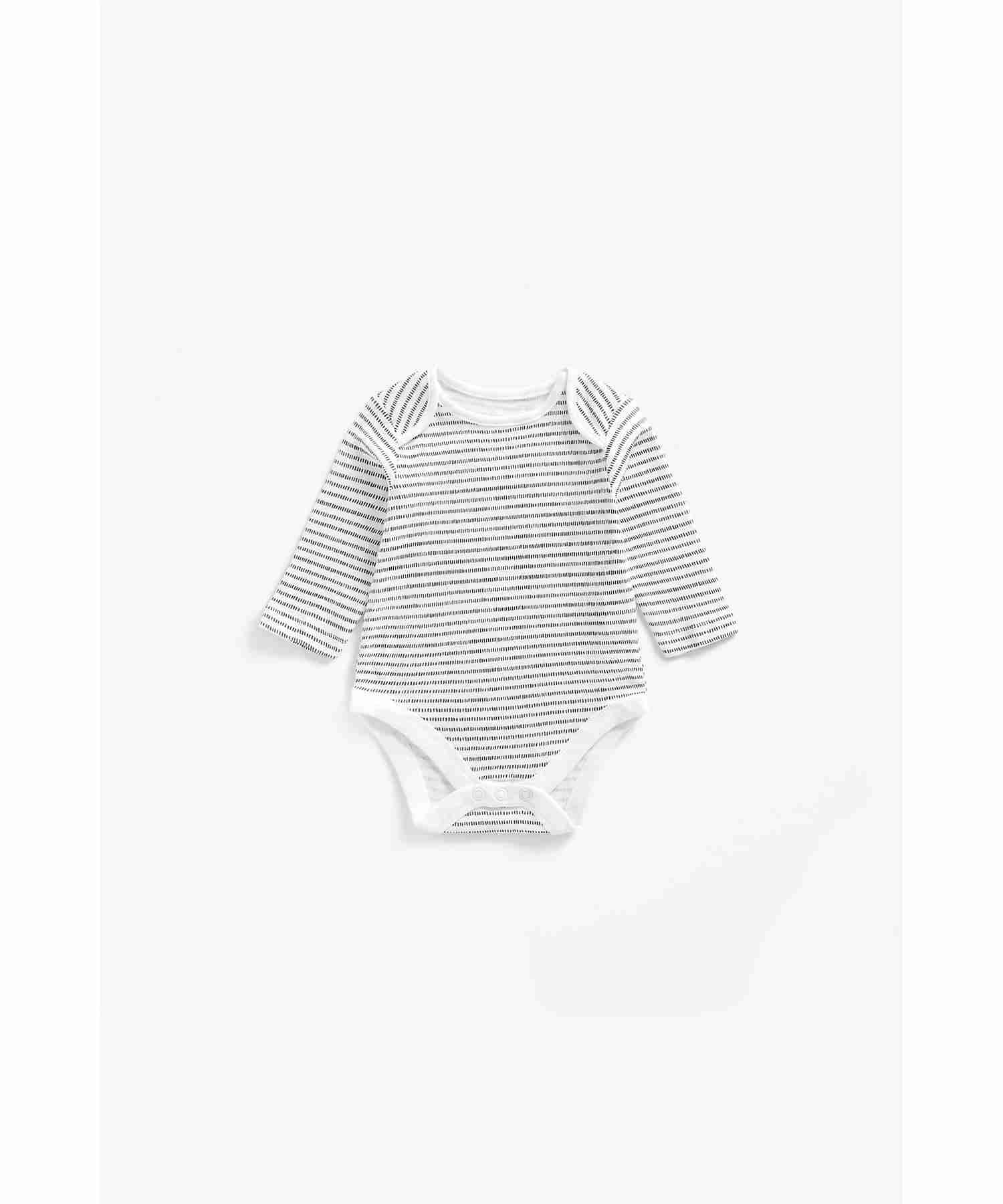 https://cdn.fynd.com/v2/falling-surf-7c8bb8/fyprod/wrkr/products/pictures/item/free/original/mothercare/ZA091/4/Lh_XEmk0QC-ZA091-5.jpg