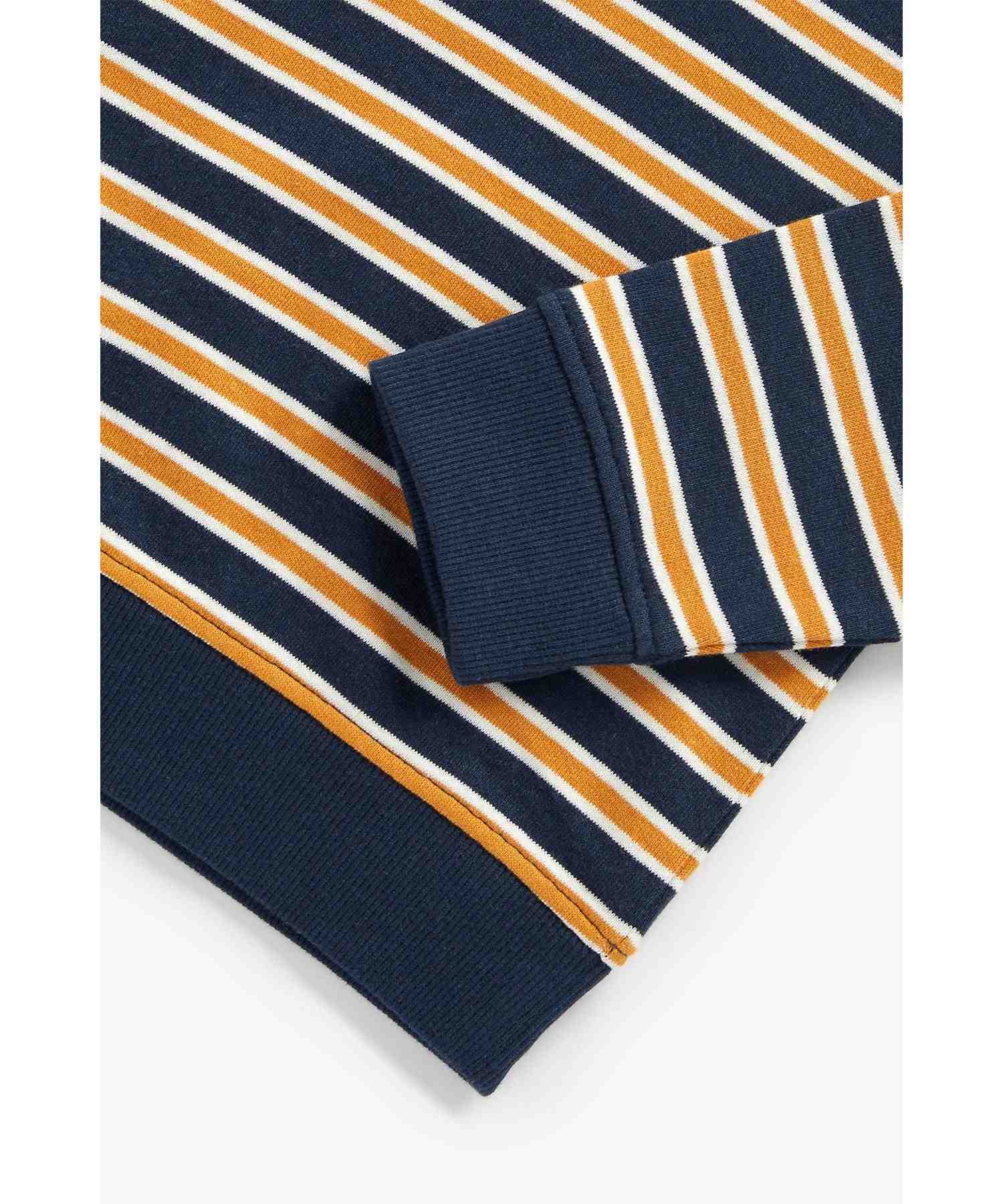 https://cdn.fynd.com/v2/falling-surf-7c8bb8/fyprod/wrkr/products/pictures/item/free/original/mothercare/ZA159/3/vumA34IDd1-ZA159-4.jpg