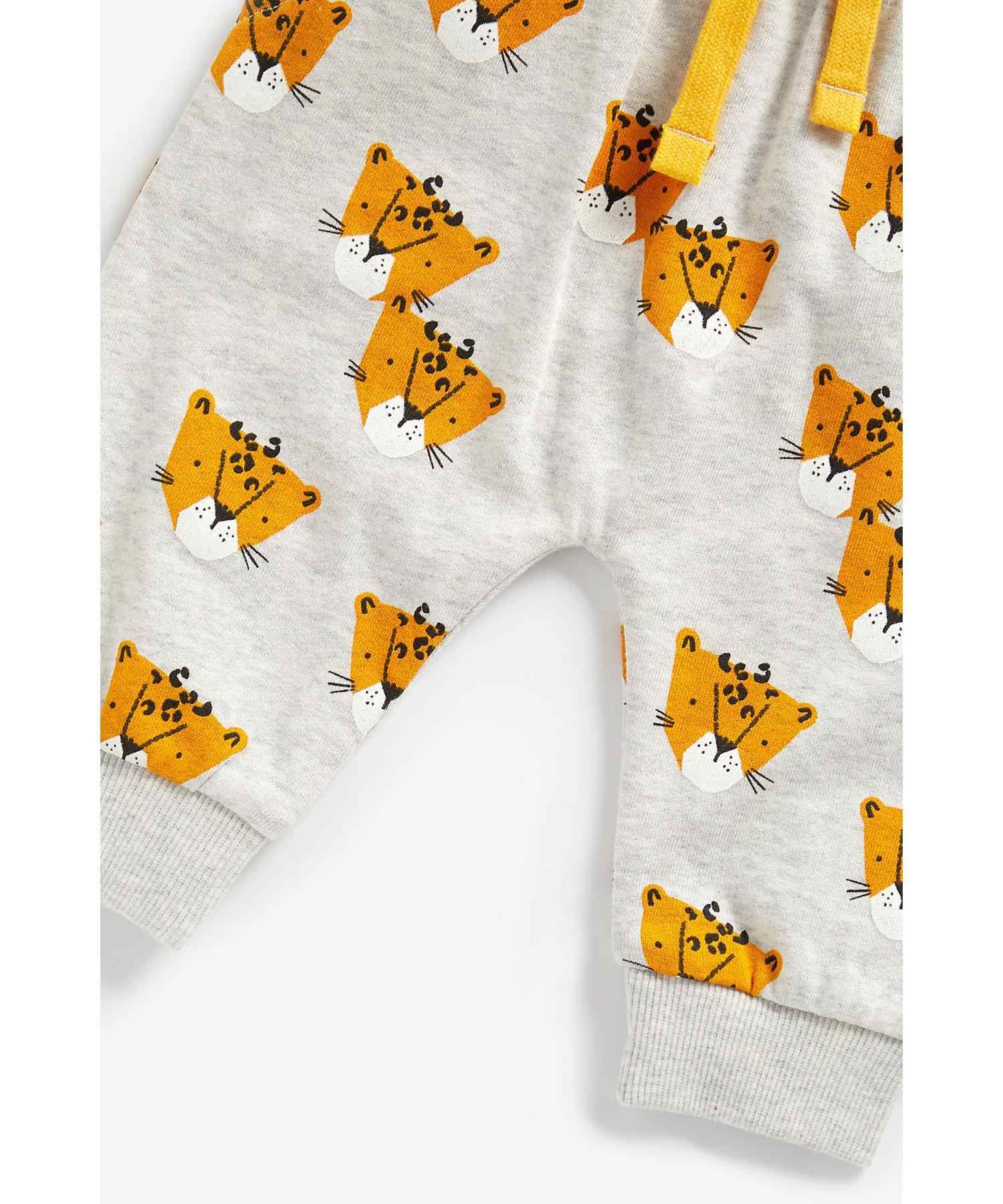 https://cdn.fynd.com/v2/falling-surf-7c8bb8/fyprod/wrkr/products/pictures/item/free/original/mothercare/ZB549/3/Lz2V9JWJvB-ZB549-4.jpg