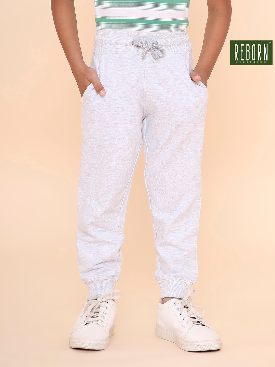 Boys Solid Sweatpant-Grey