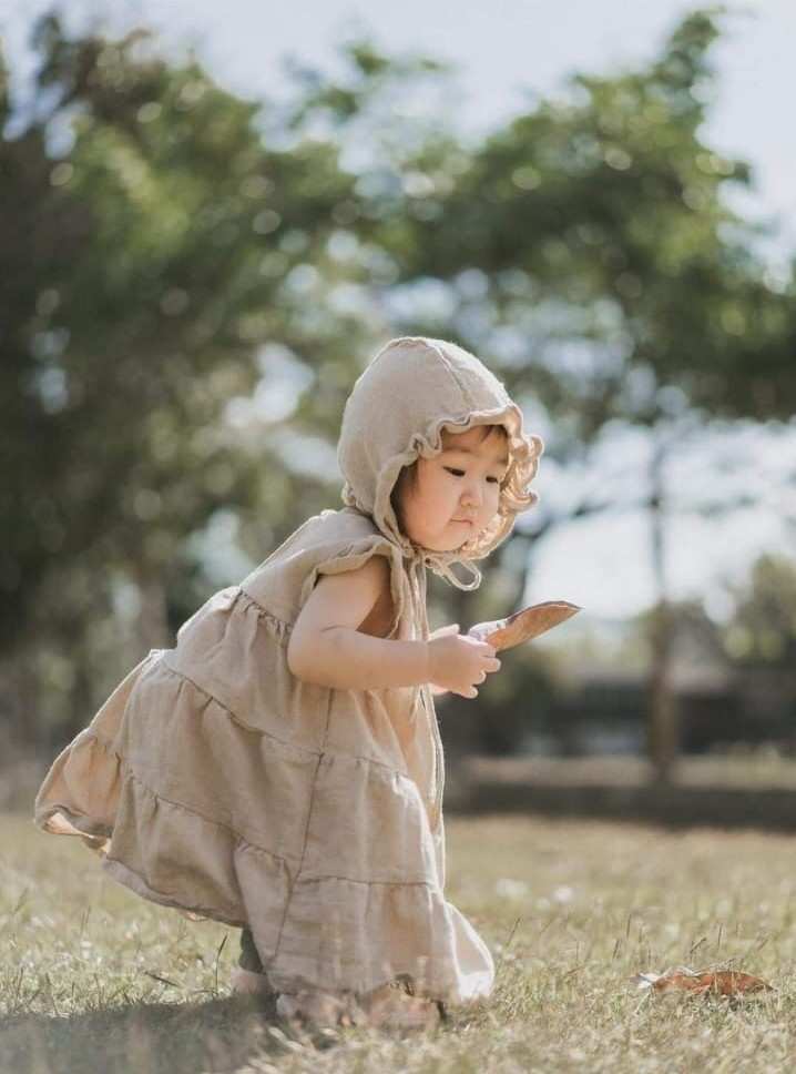 BEIGE DRESS