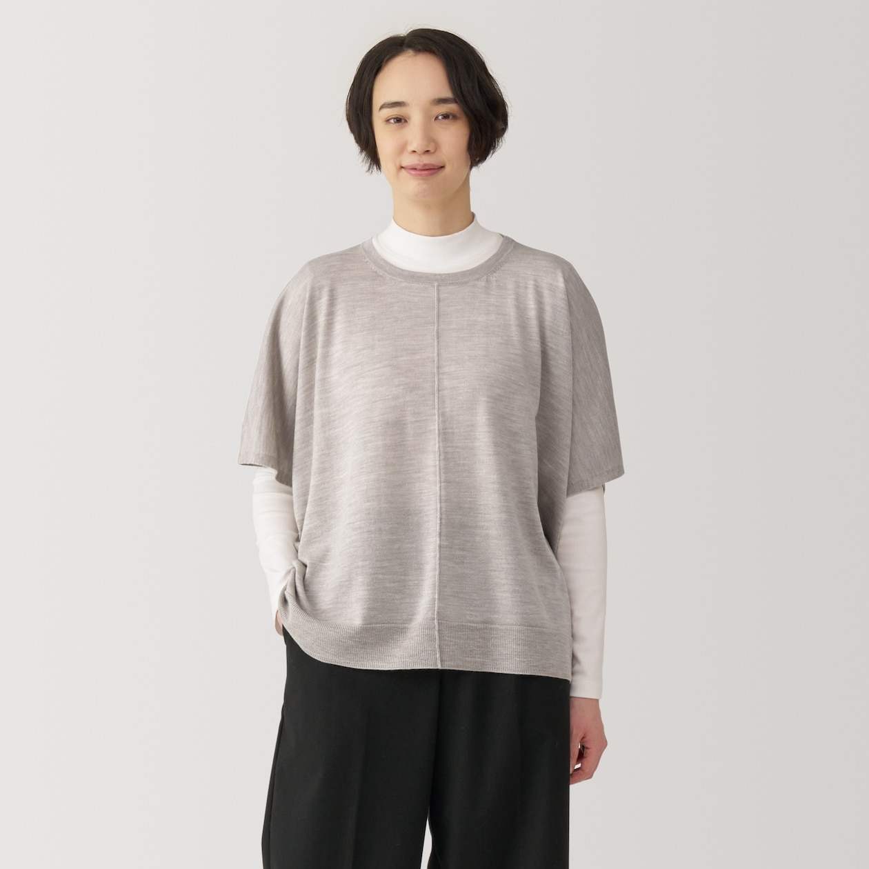 Women's Washable high-gauge poncho sweater