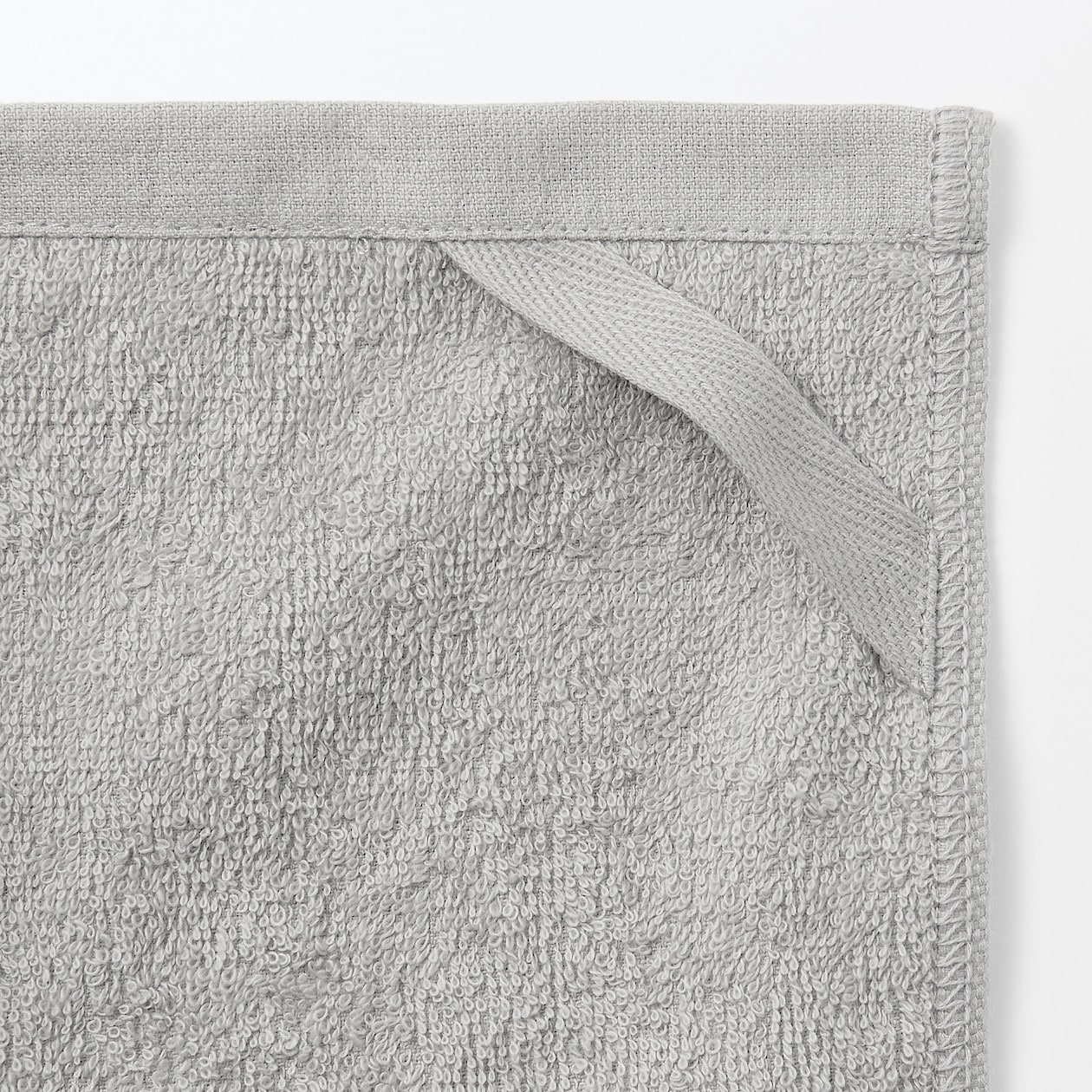 PILE LIGHT WEIGHT HAND TOWEL WITH LOOP