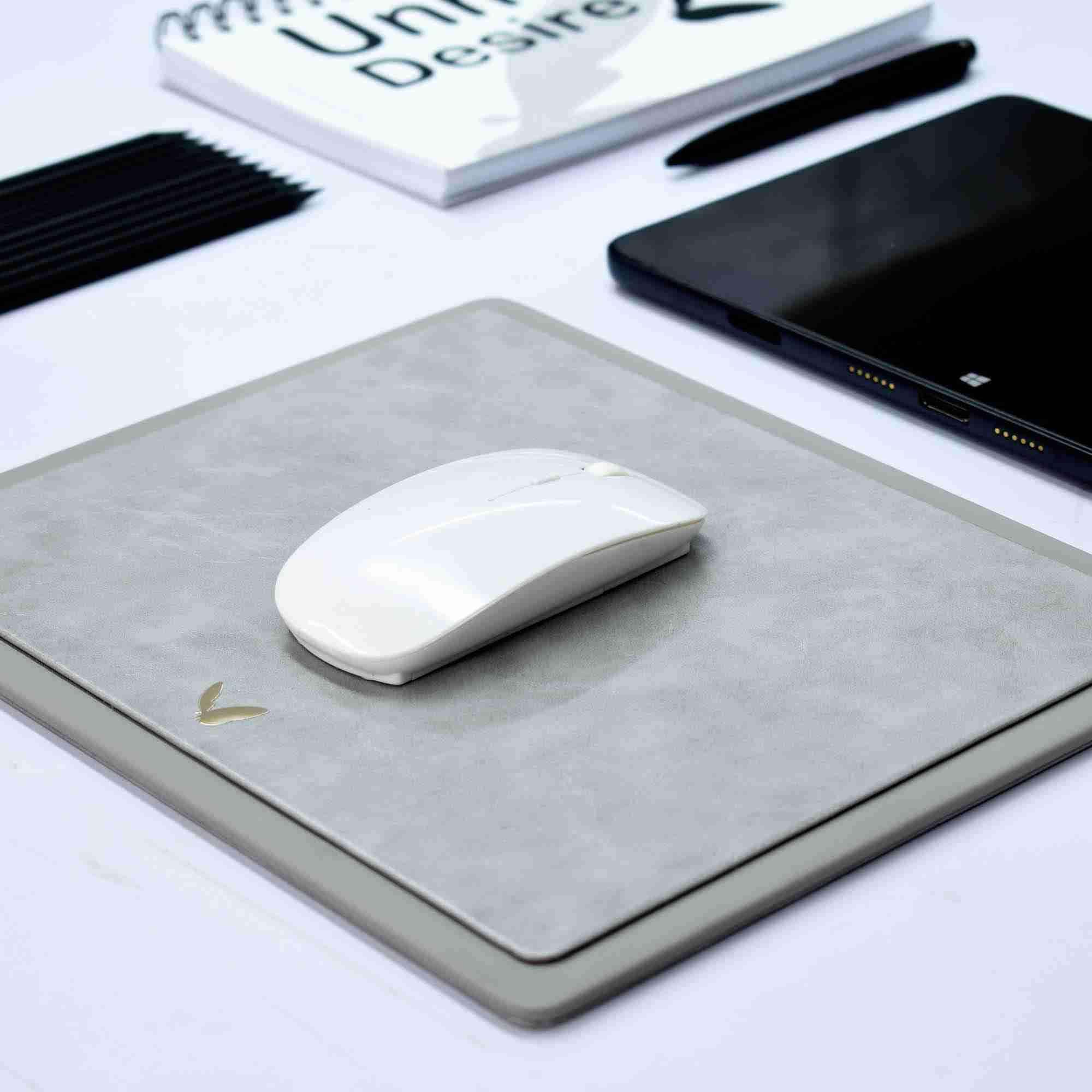 Rectangular Mouse Pad in Faux Leather | Rigid | 11×9 Inches | Moderno | Grey