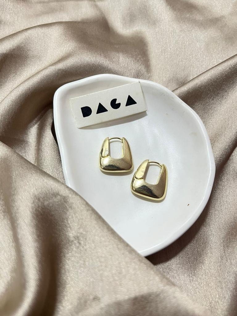 DAGA | gold small square hoops undefined