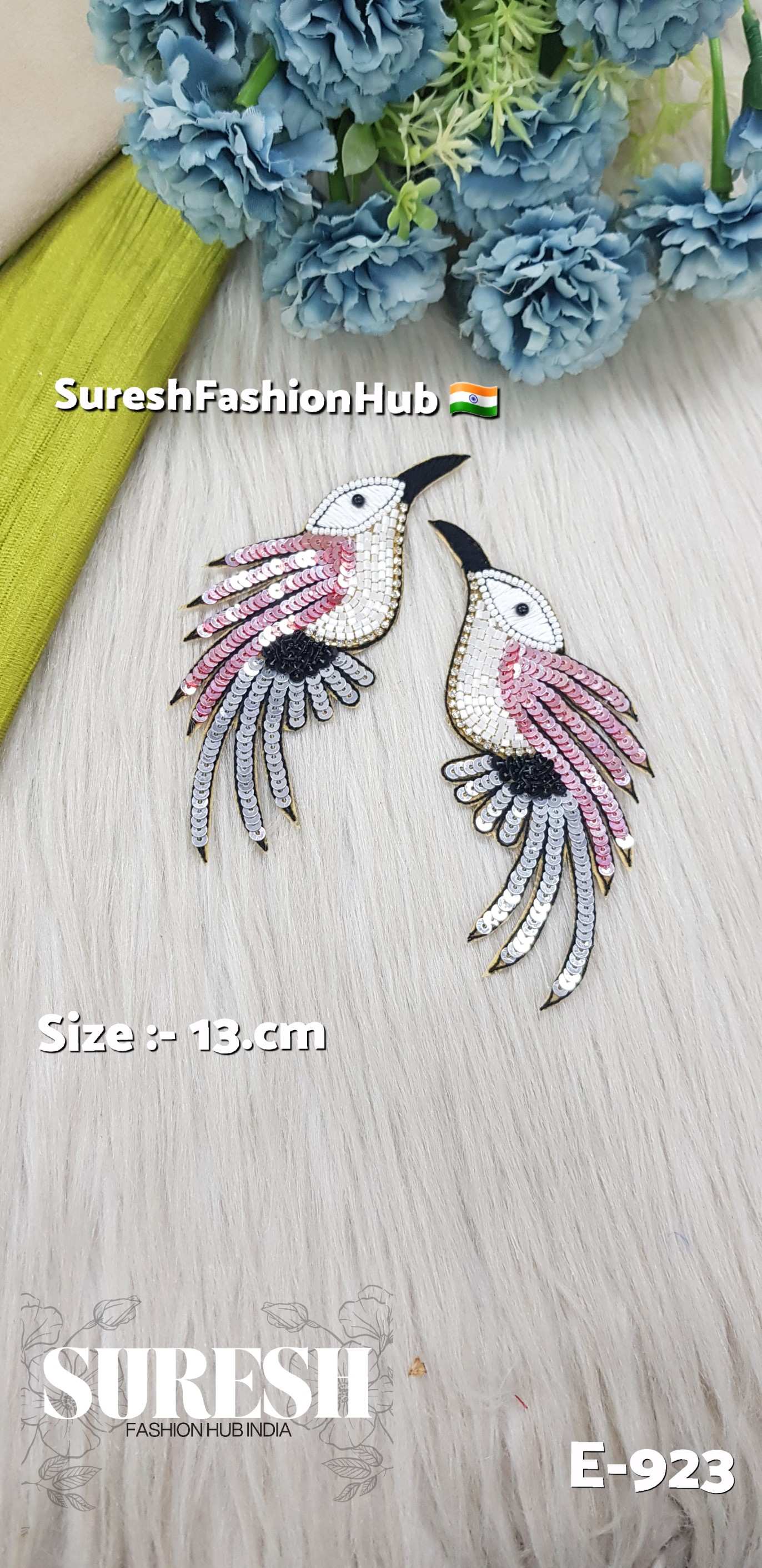E-923 Shinning Pink Right Side Humming Bird Patch
