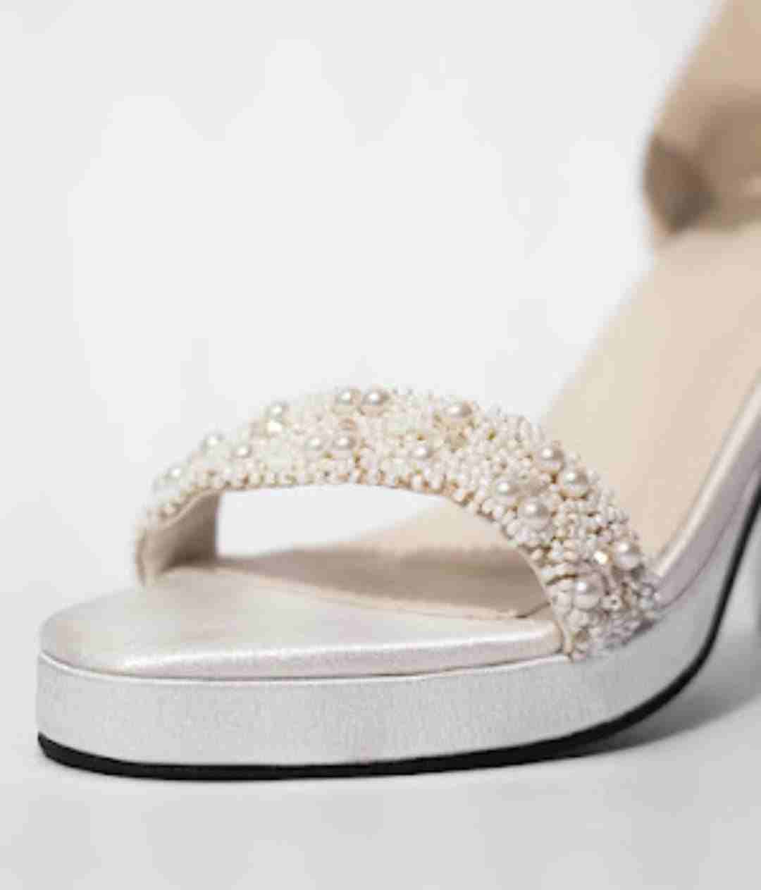 KHUSHI WHITE PEARLS HIGH HEEL