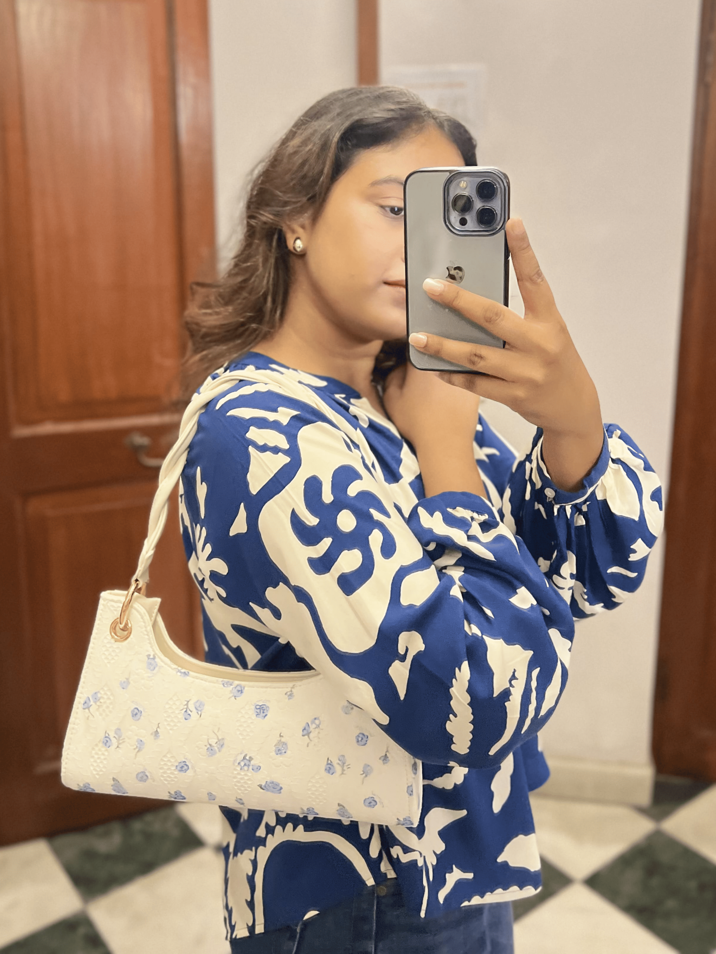 Floral Lace Shoulder Bag