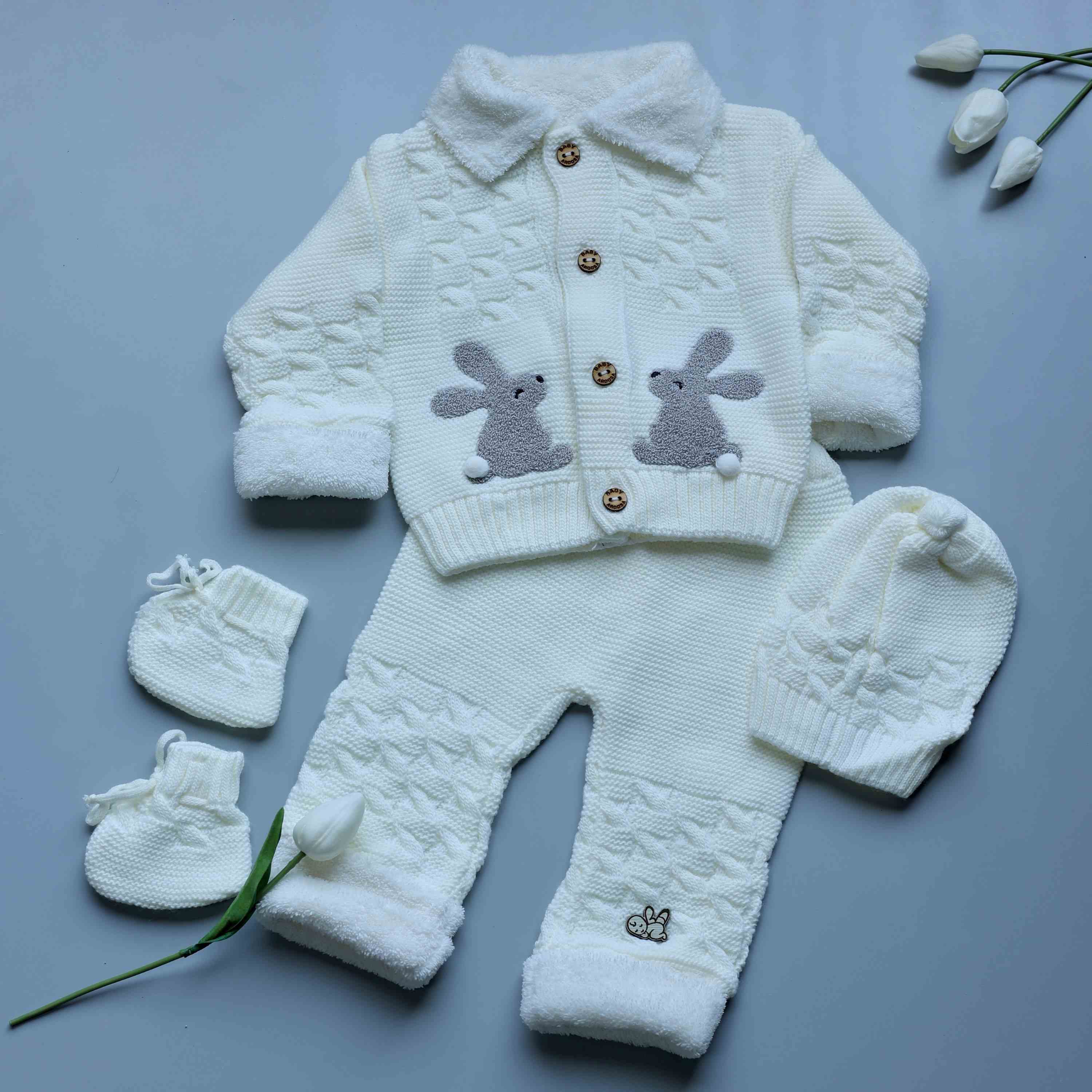BUNNY GRACE WOOLEN BABY SET