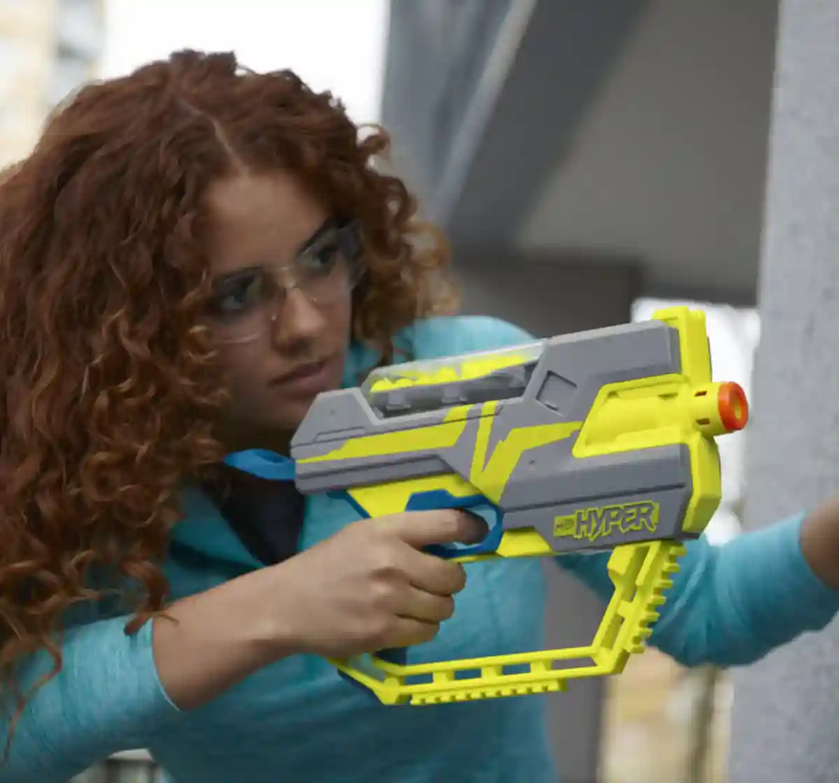 スポーツトイ・アクショントイ Recess Hypernova Nerf Hyper Fuel-20 Blaster, 20 Nerf Hyper Rounds, Up To 110 FPS