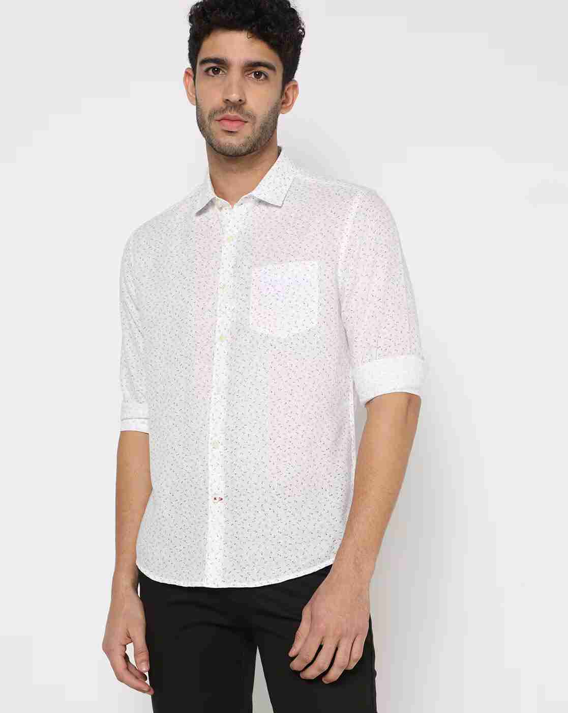 Men Slim Fit Shirt with Patch Pocket