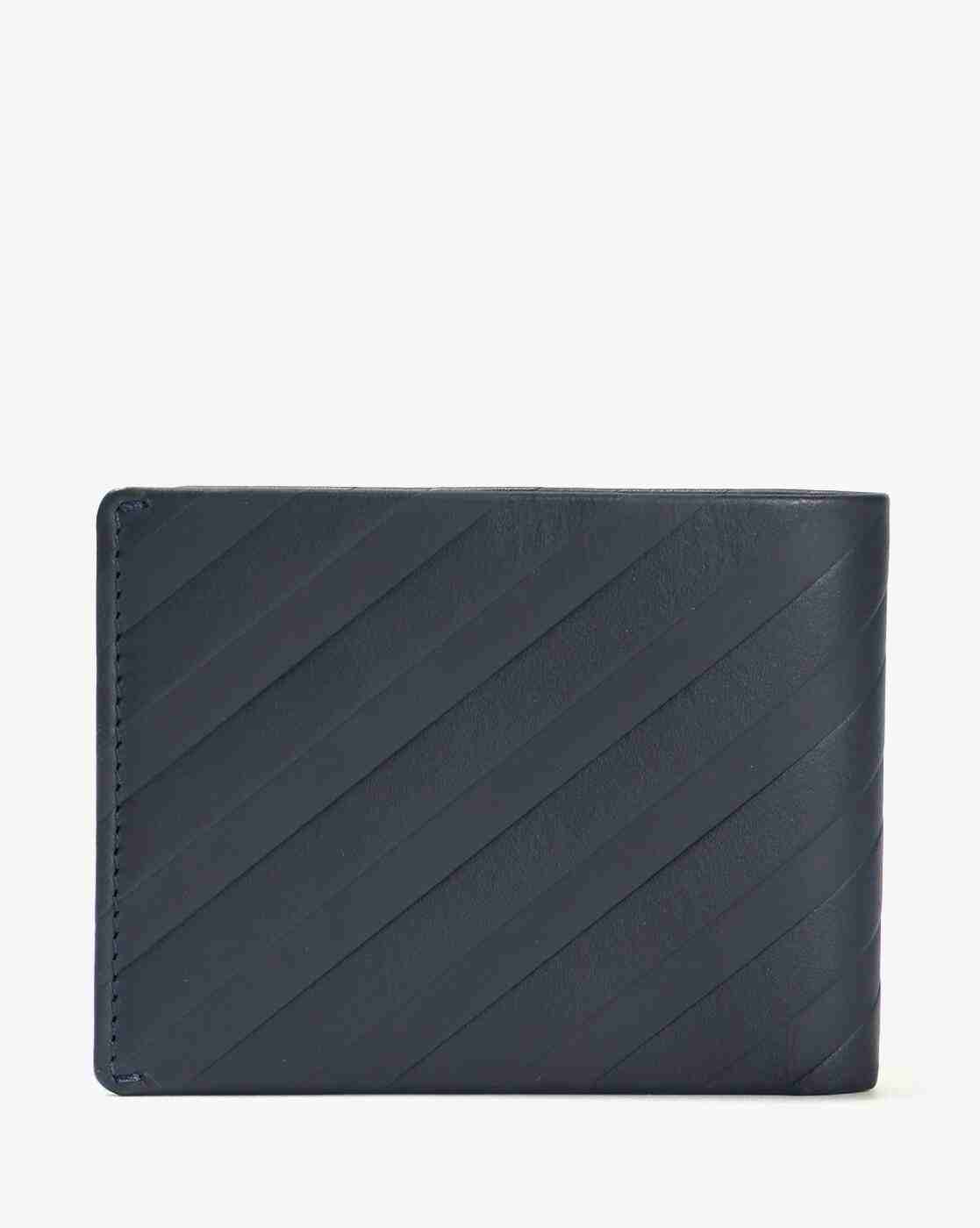 NETPLAY | Men Striped Leather Bi-Fold Wallet|1