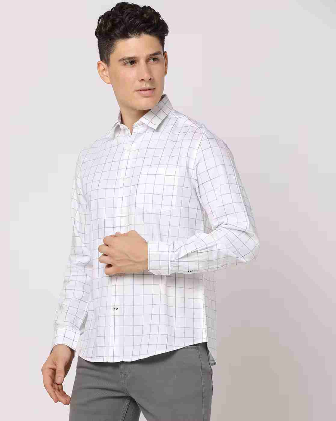 Men Checked Slim Fit Shirt