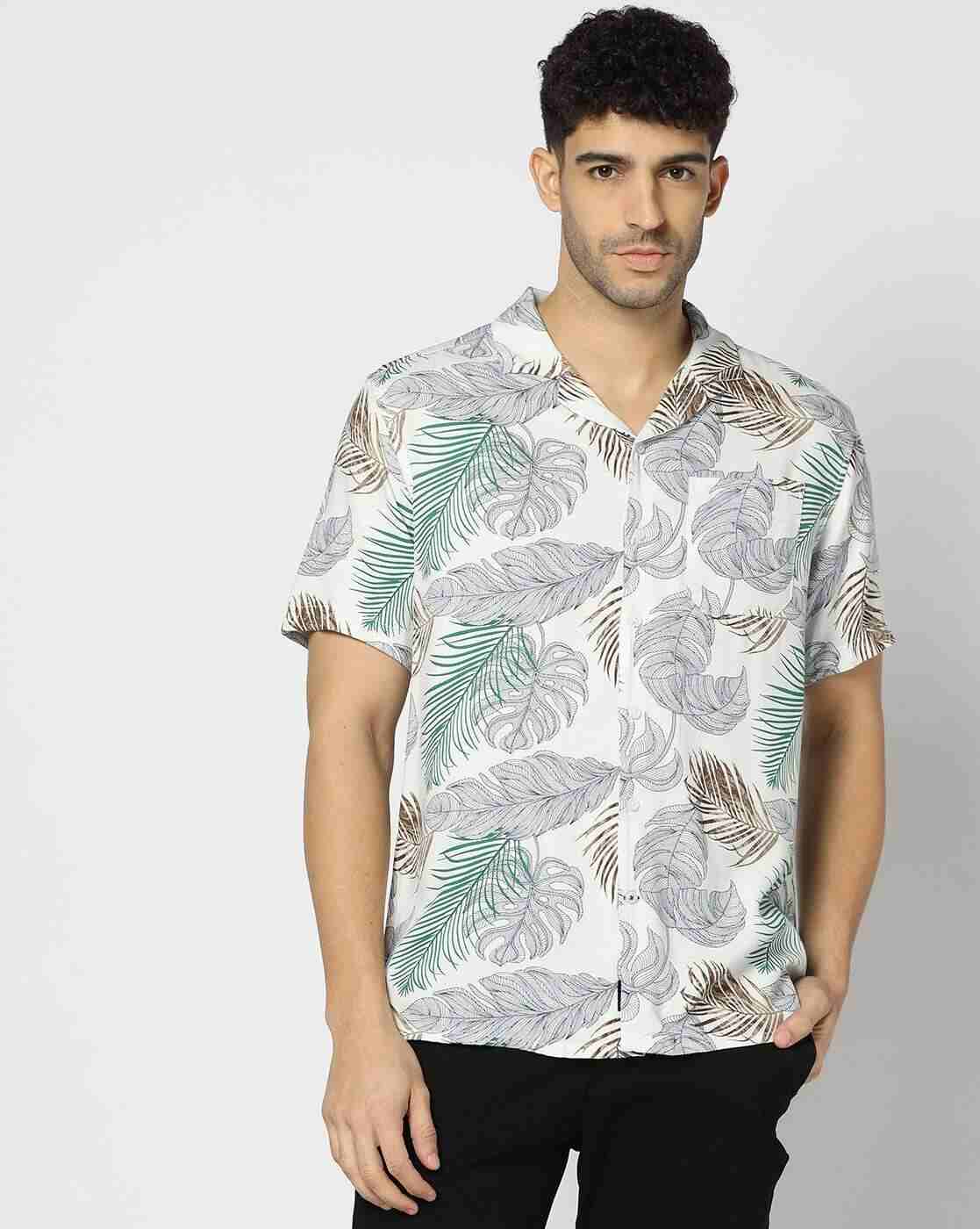 NETPLAY | Men Tropical Print Regular Fit Shirt with Patch Pokcet|0