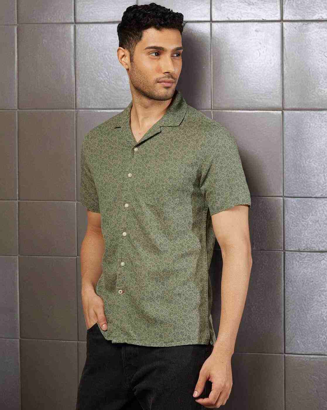 NETPLAY | Men Floral Print Regular Fit Shirt with Patch Pocket|0
