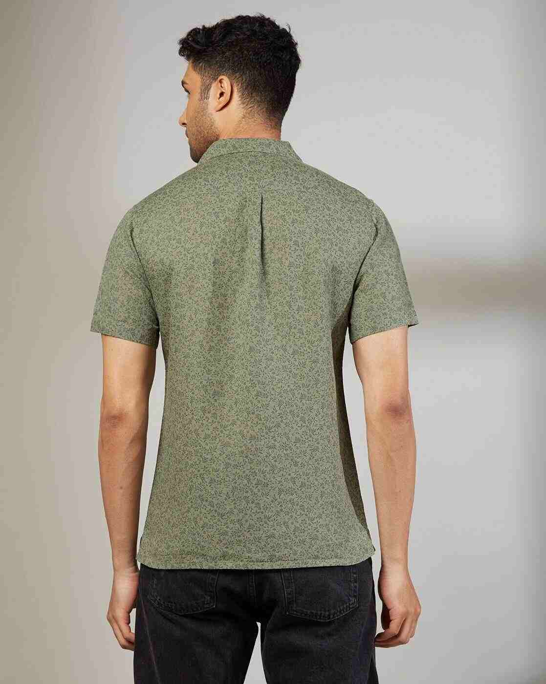 NETPLAY | Men Floral Print Regular Fit Shirt with Patch Pocket|2