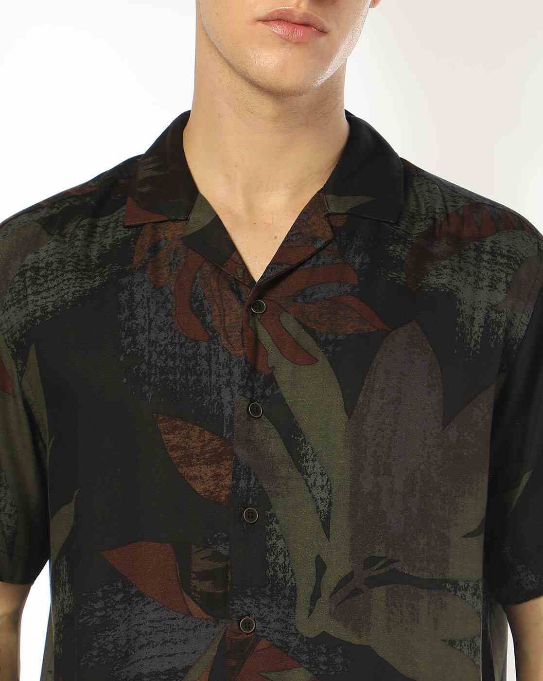 NETPLAY | Men Leaf Print Regular Fit Shirt|3