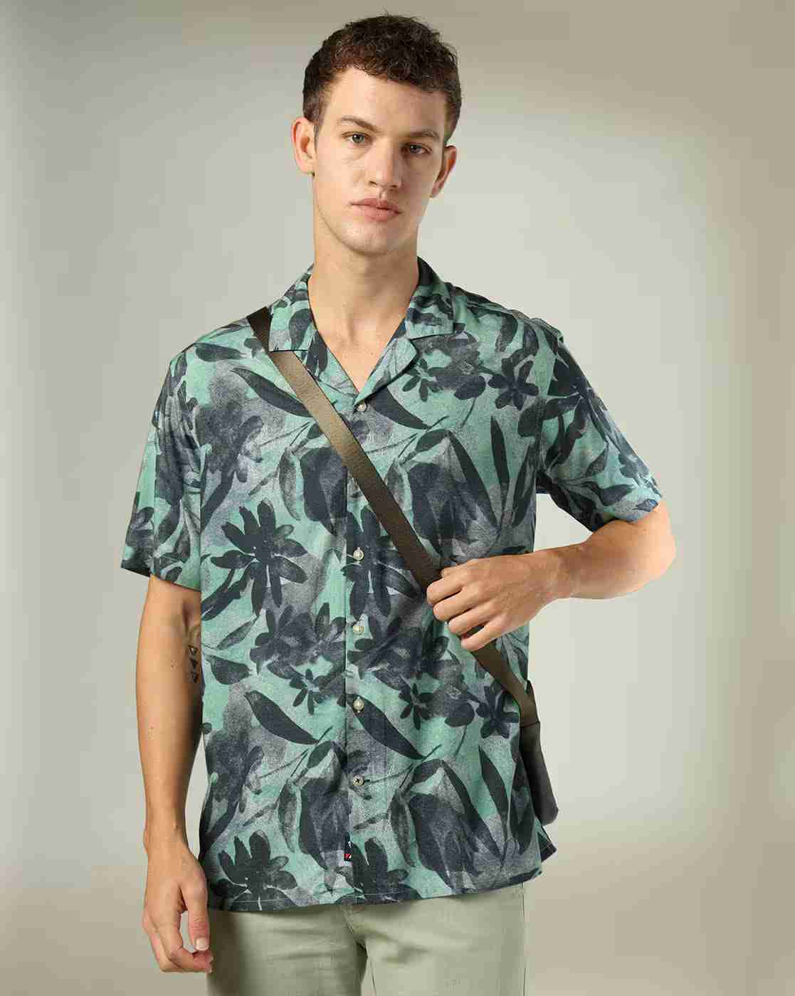NETPLAY | Men Floral Print Regular Fit Shirt|3