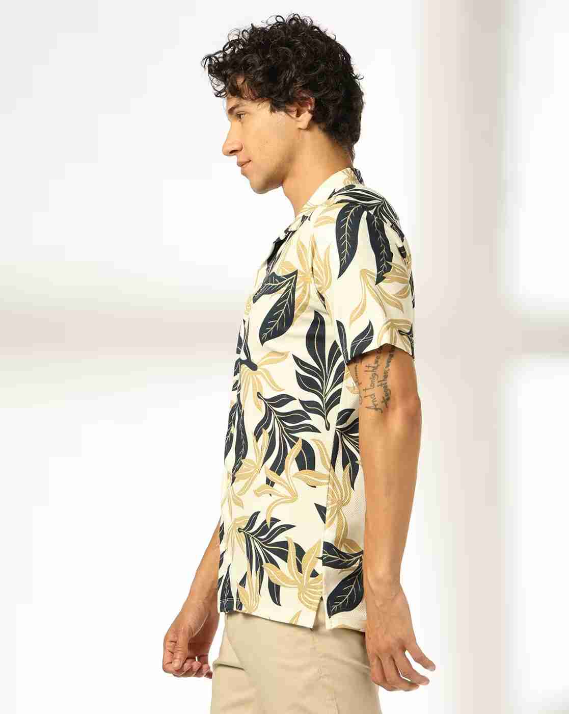 NETPLAY | Men Leaf Print Slim Fit Shirt|1