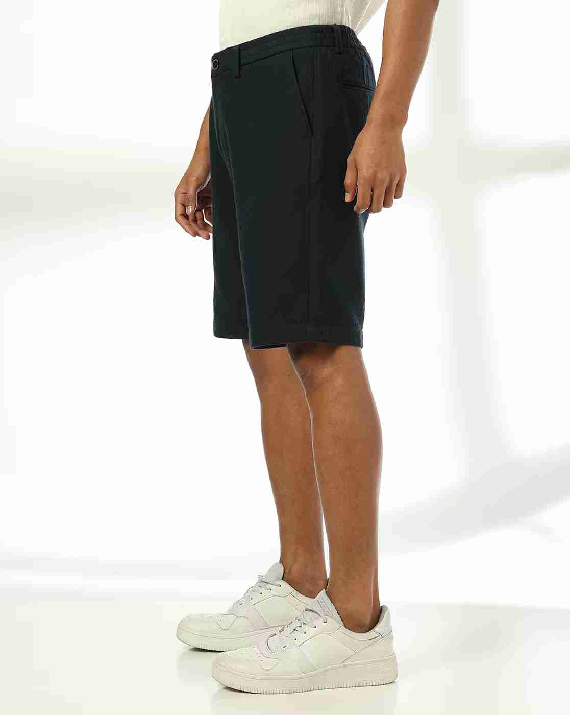 NETPLAY | Men Regular Fit Shorts with Insert Pockets|1