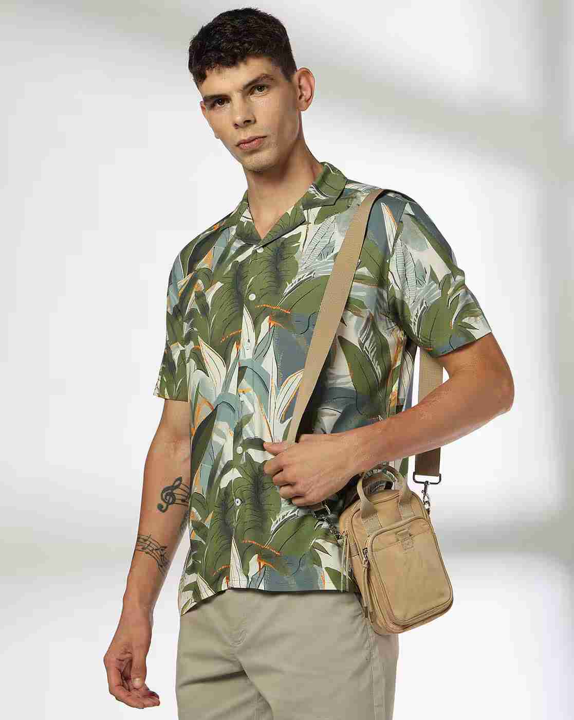 NETPLAY | Men Tropical Print Regular Fit Shirt|0