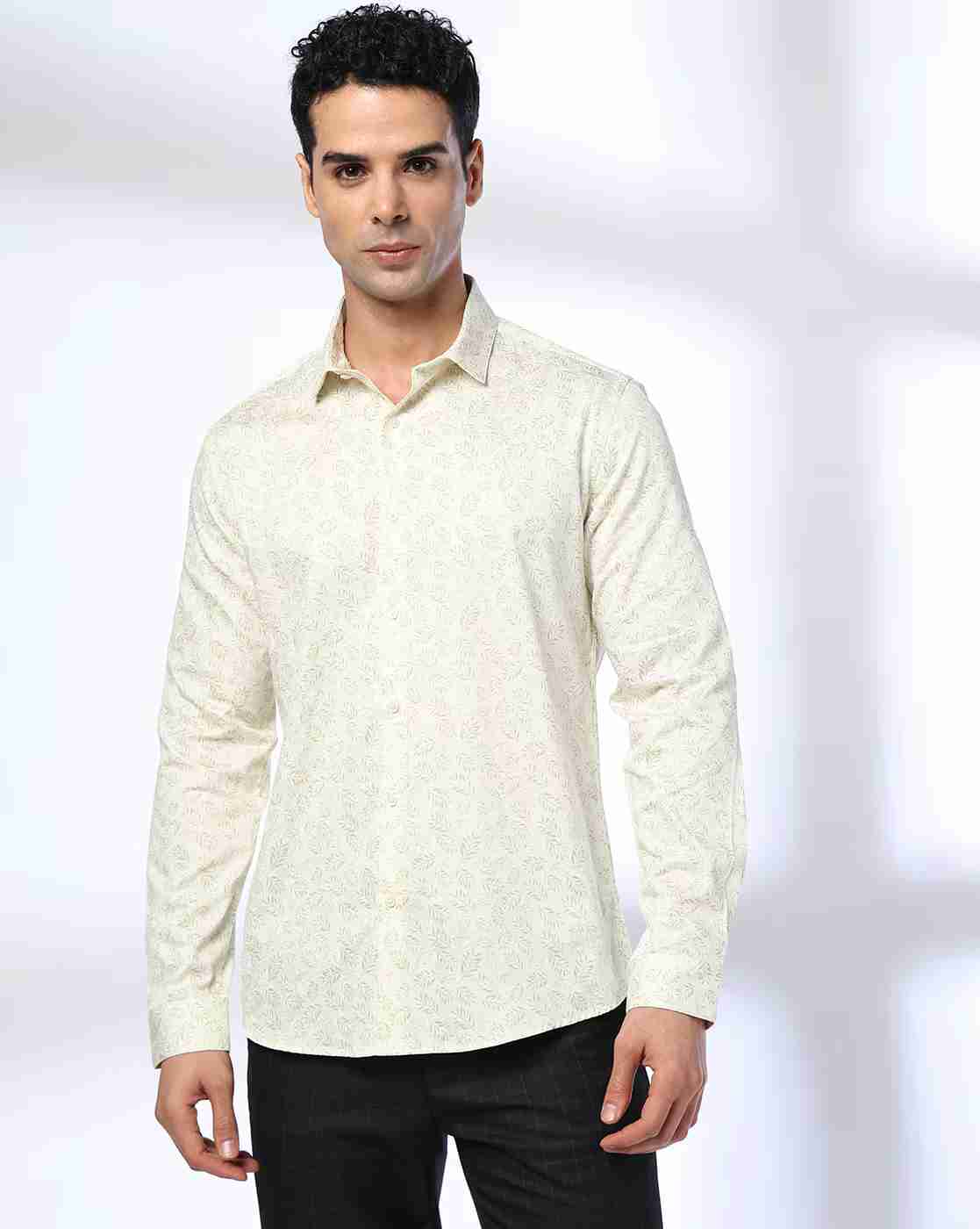NETPLAY | Men Leaf Print Slim Fit Cotton Shirt|3