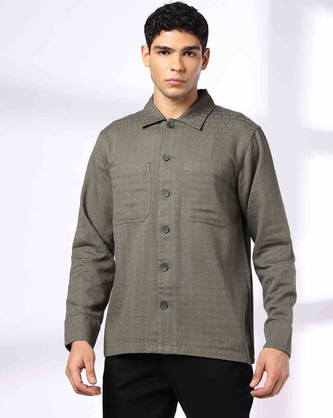 NETPLAY | Men Striped Slim Fit Shacket with Patch Pockets|3