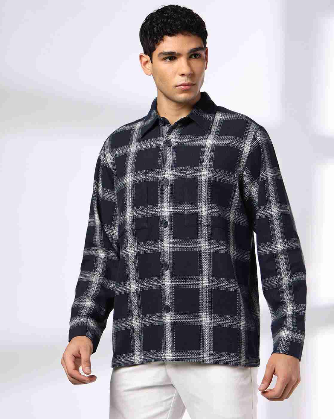 NETPLAY | Men Checked Slim Fit Shacket with Patch Pockets|3