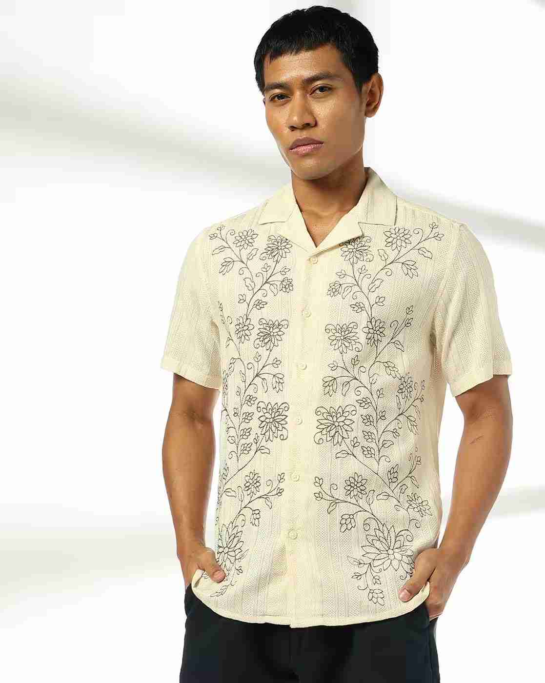 NETPLAY | Men Embroidered Regular Fit Resort Shirt|0
