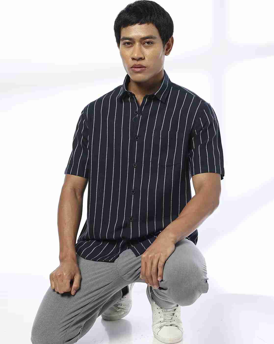 Men Striped Slim Fit Shirt with Patch Pocket