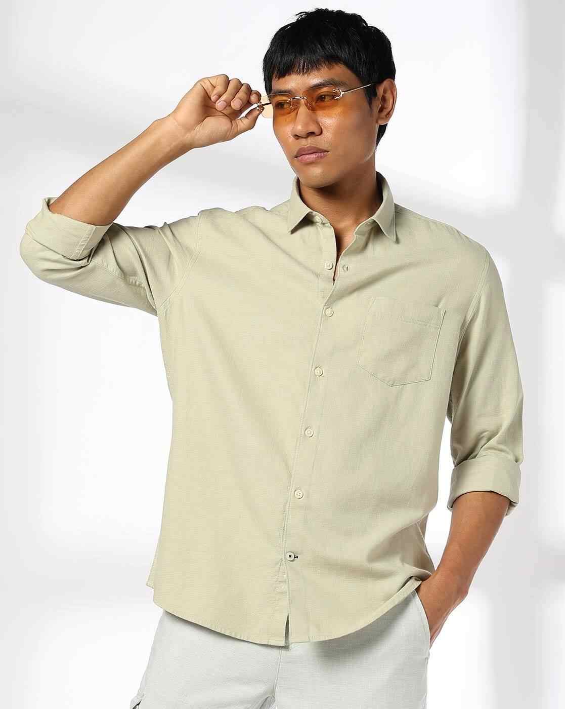 Men Slim Fit Shirt with Patch Pocket