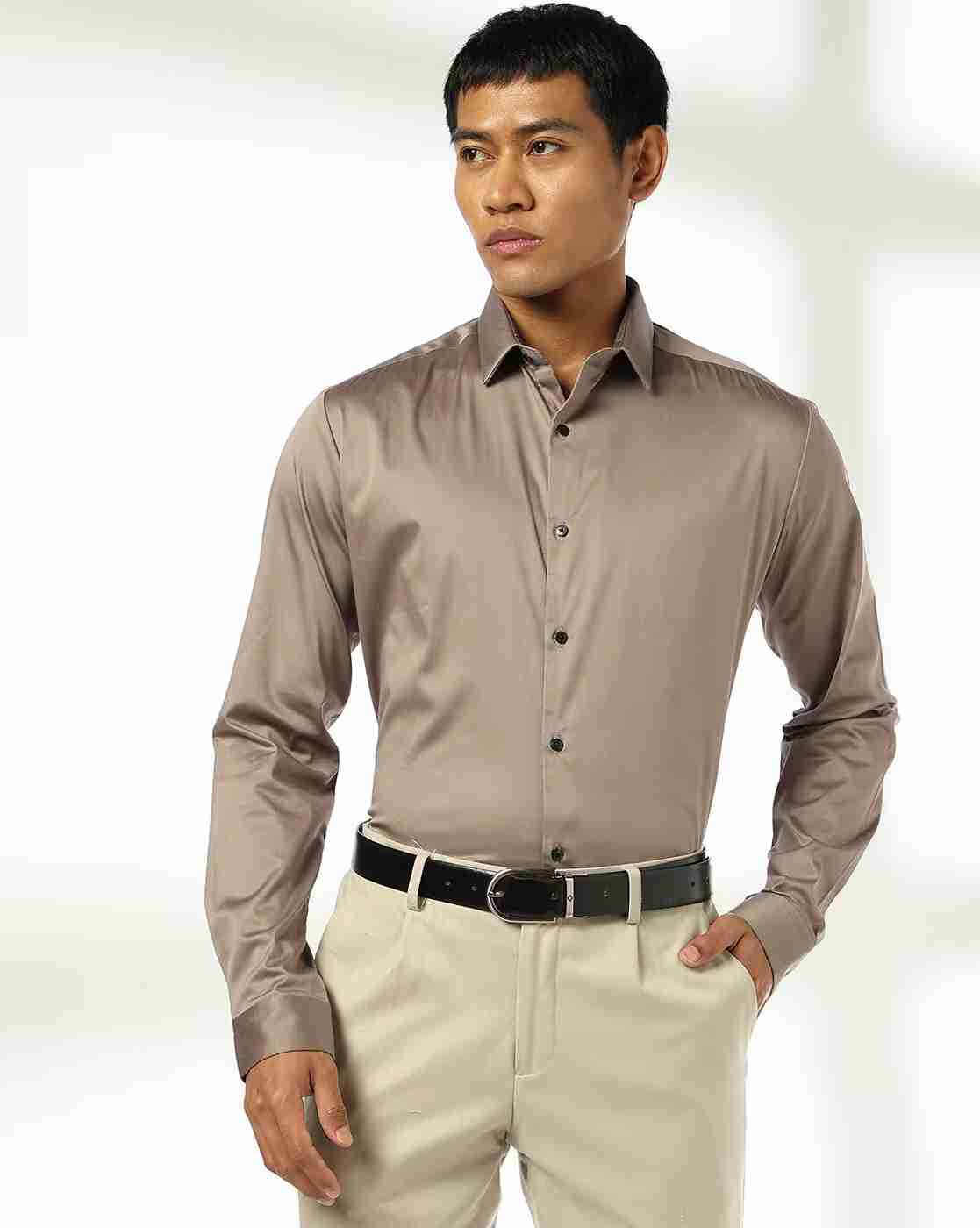 Men Slim Fit Shirt with Spread Collar