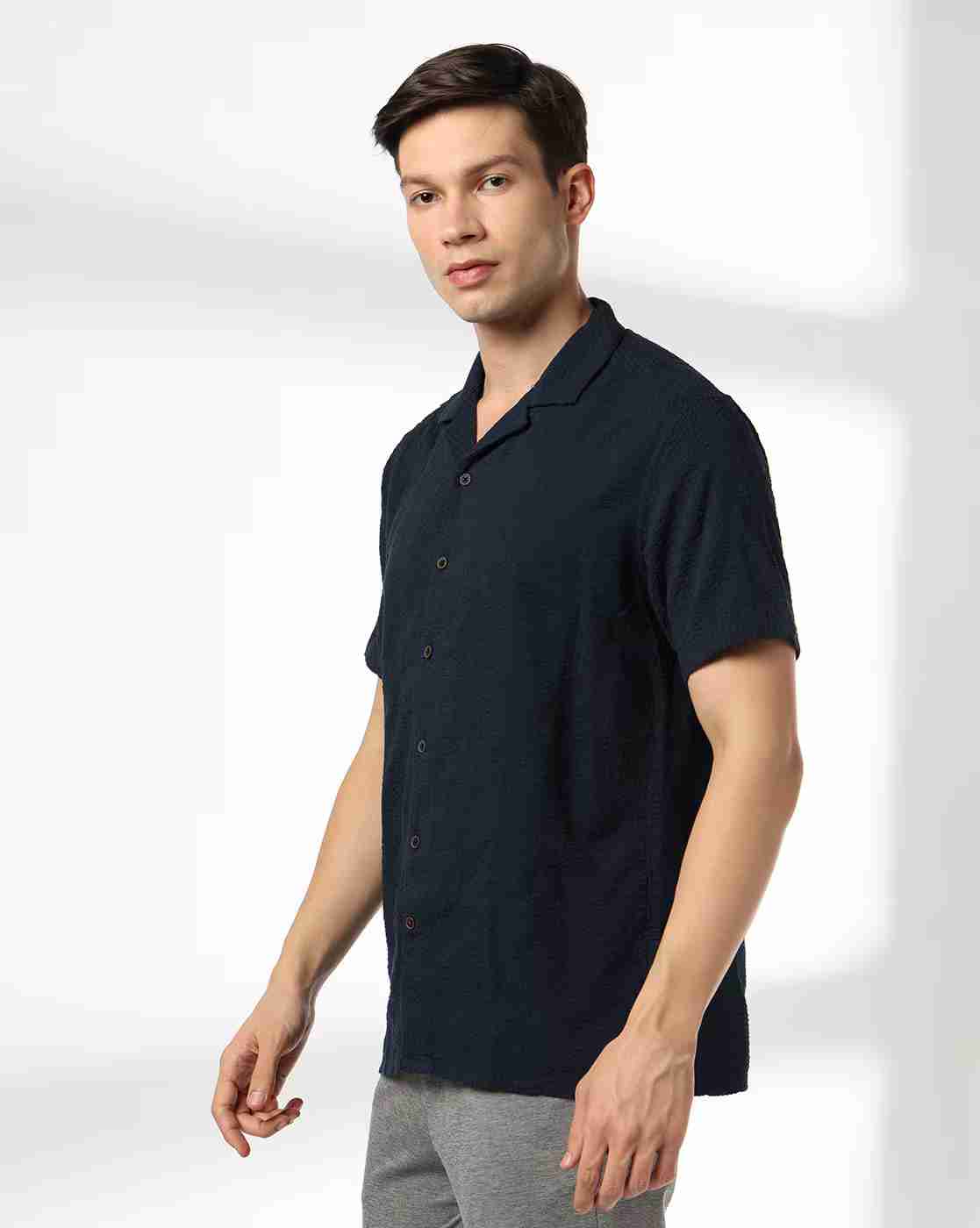 NETPLAY | Men Seersucker Striped Slim Fit Shirt|2