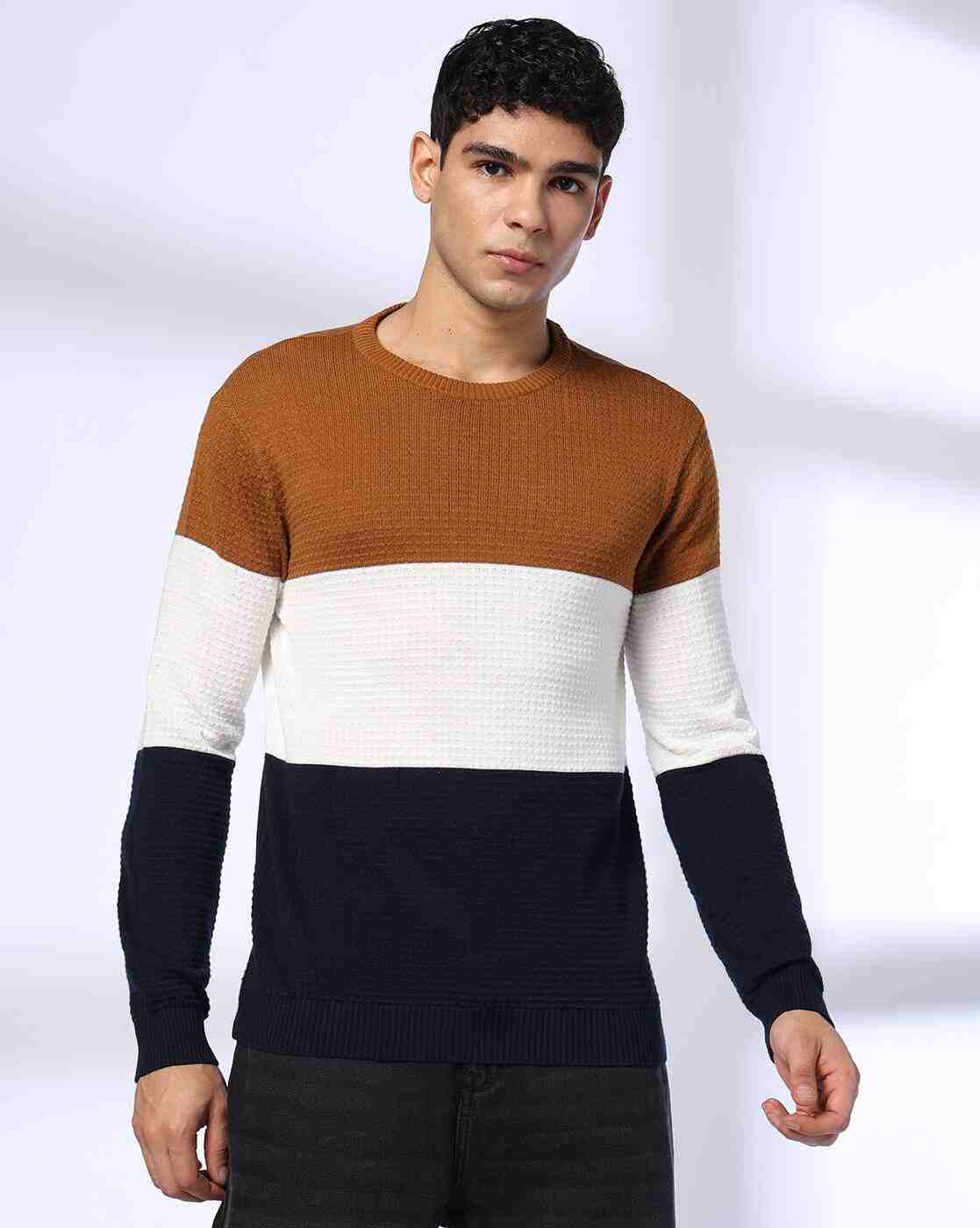 Men Structured Colourblock Slim Fit Crew-Neck T-Shirt