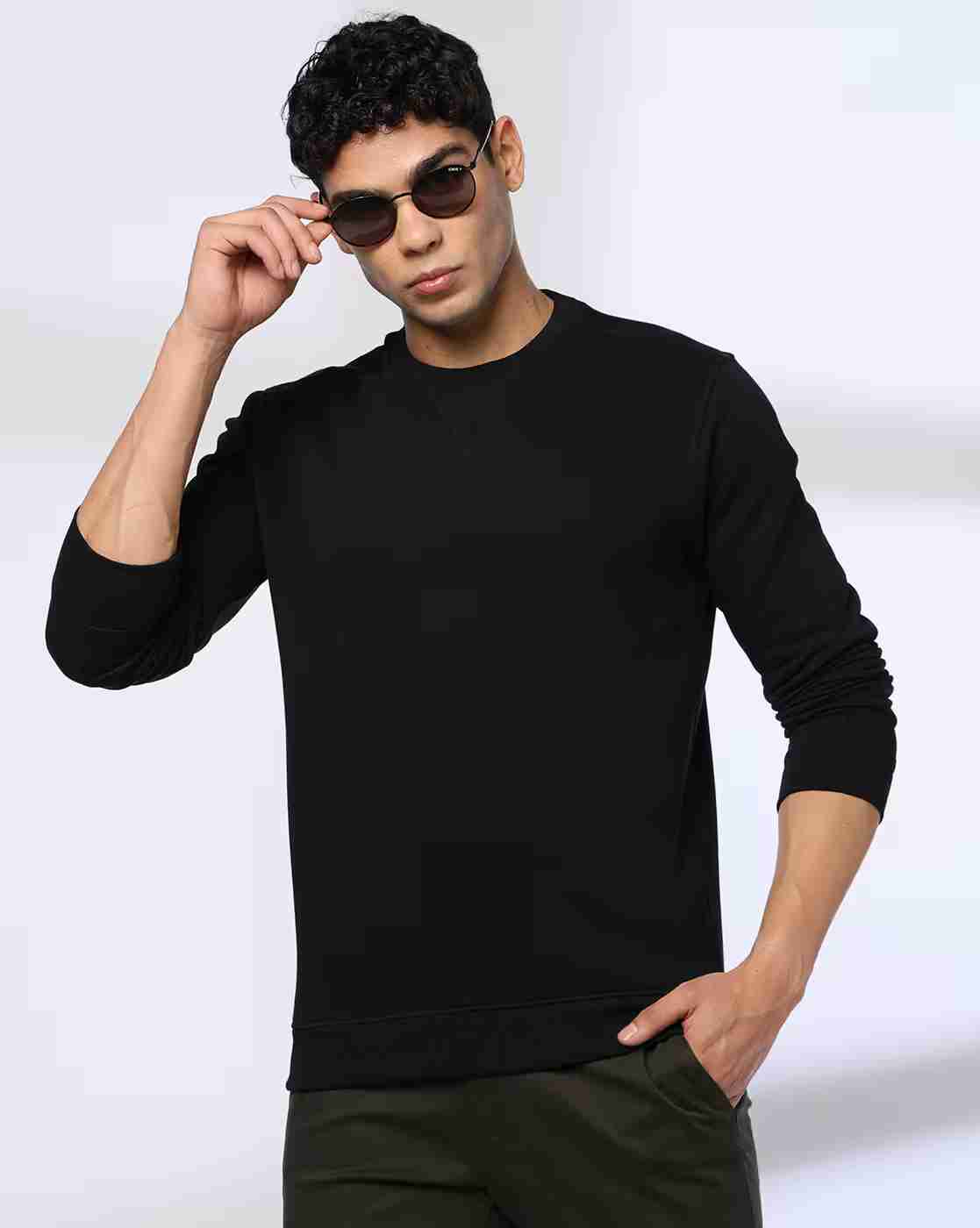 Men Regular Fit Crew-Neck Sweatshirt
