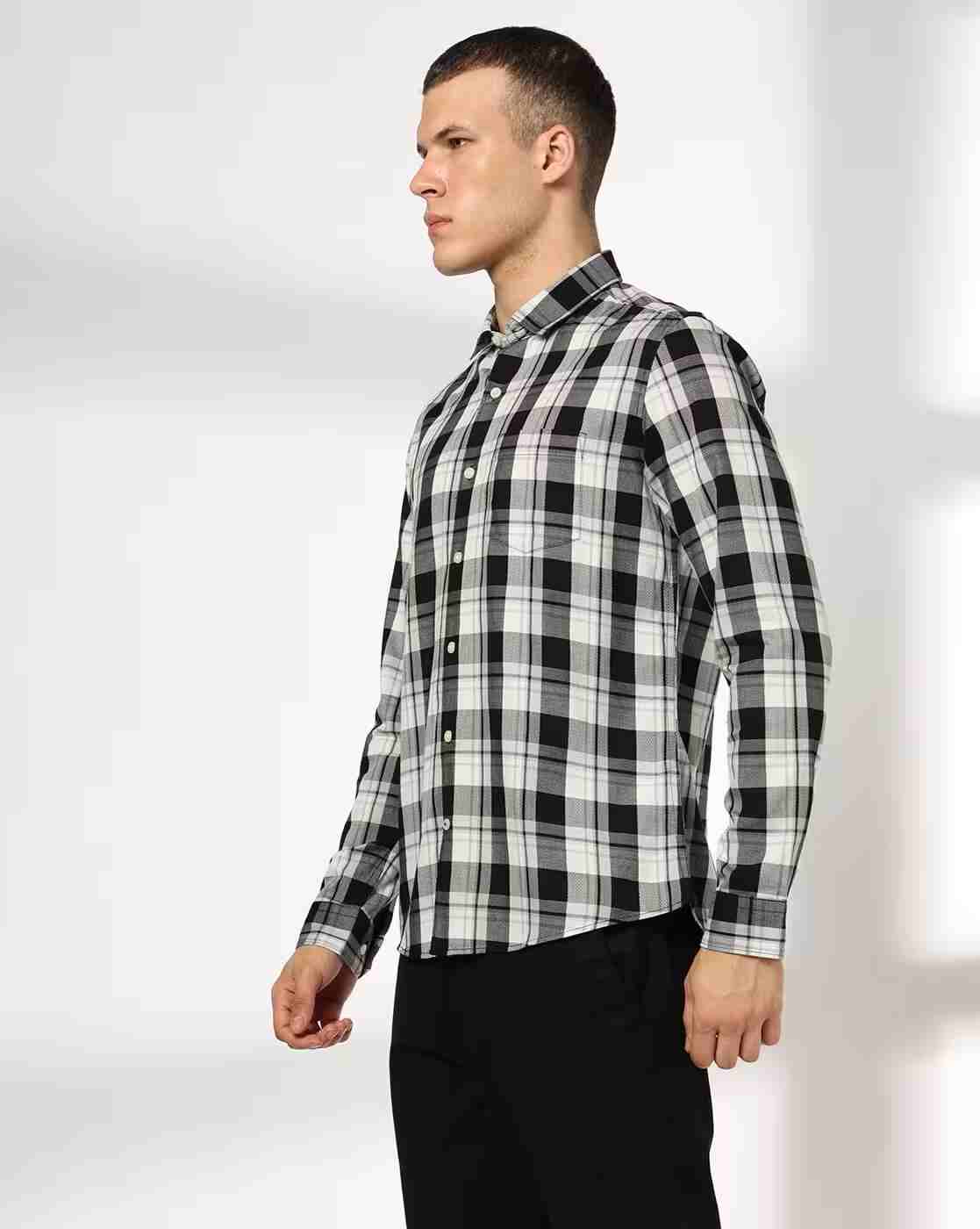 NETPLAY | Men Checked Slim Fit Shirt with Patch Pocket|1