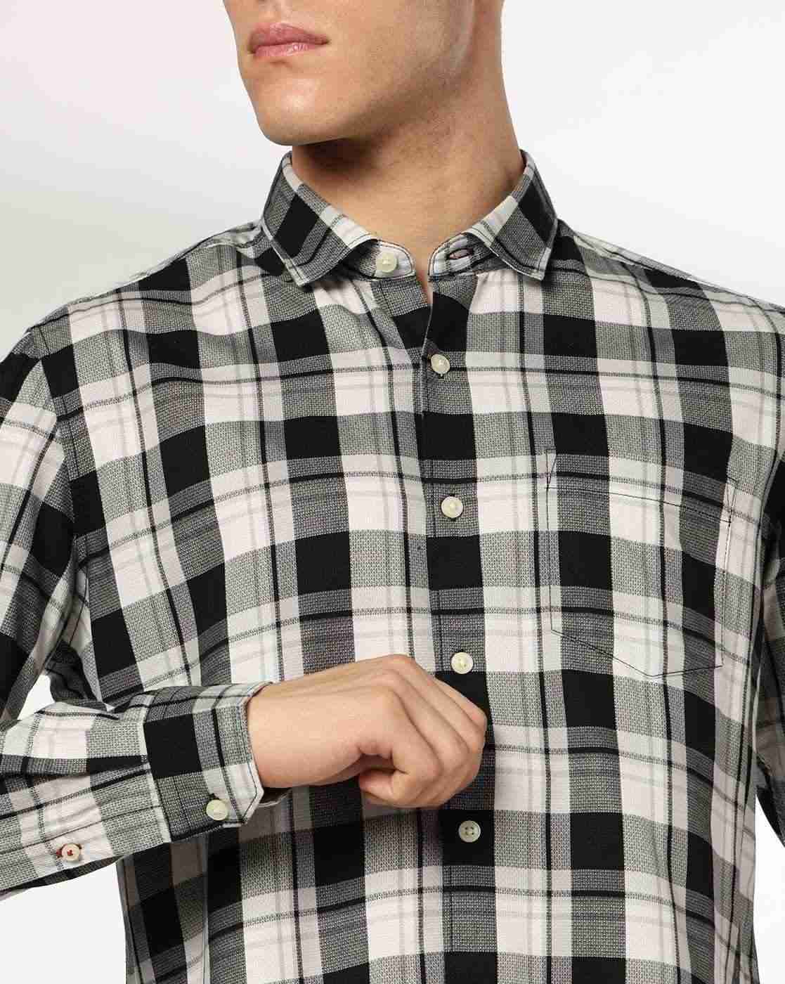 NETPLAY | Men Checked Slim Fit Shirt with Patch Pocket|5