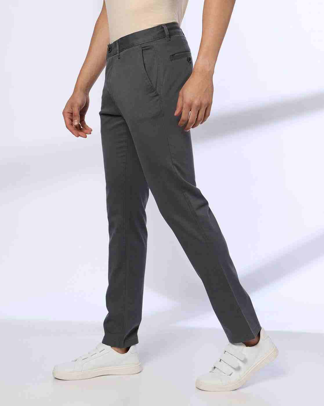 NETPLAY | Men Ultimate Tapered Fit Flat-Front Chinos|1