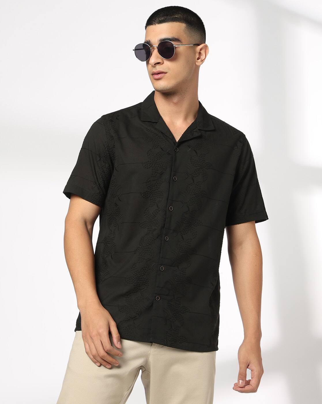 Men Embroidered Regular Fit Half Sleeve Shirt