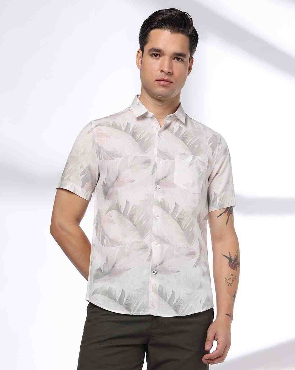 NETPLAY | Men Leaf Print Slim Fit Shirt with Patch Pocket|3