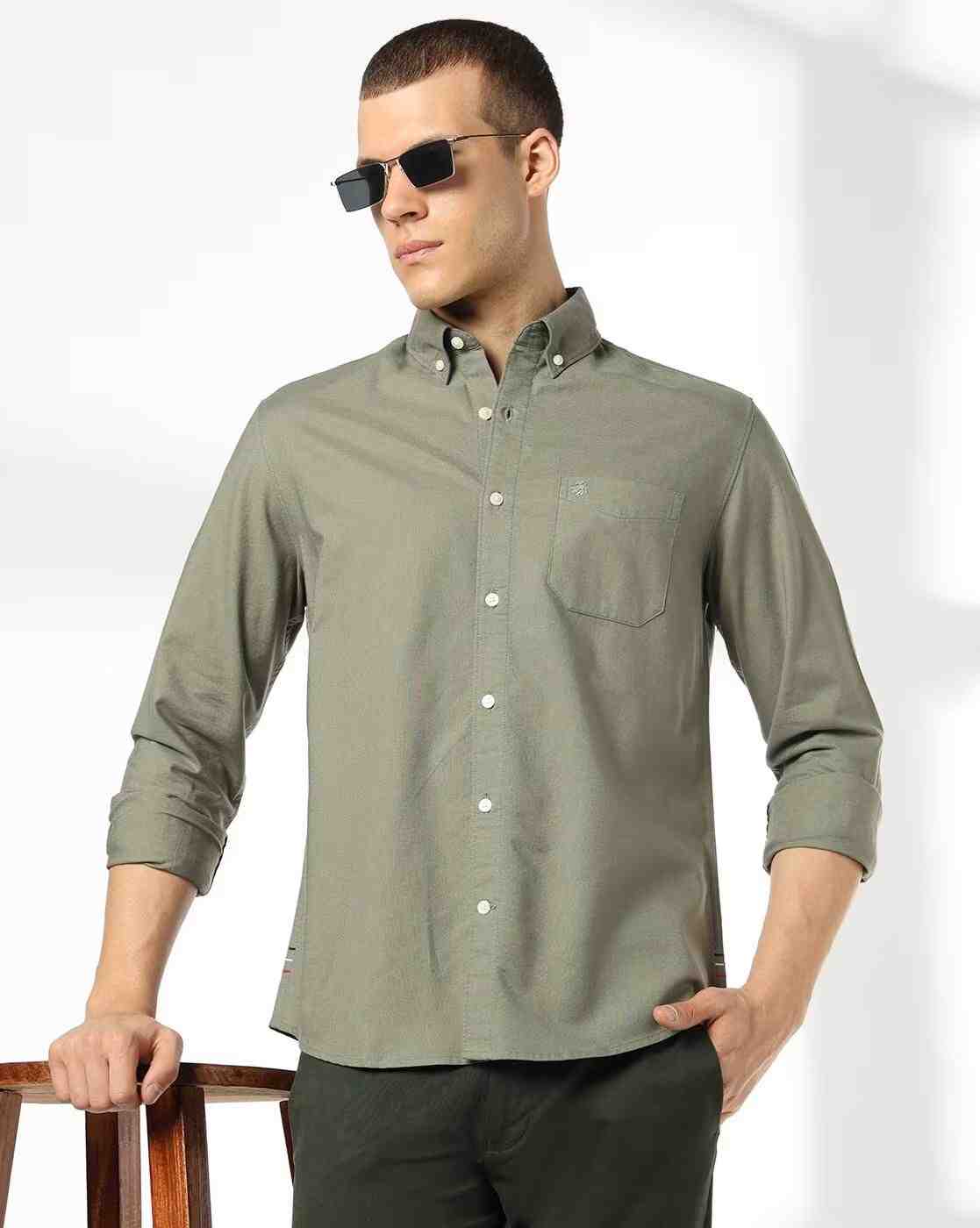 Men Button-Down Collar Slim Fit Shirt