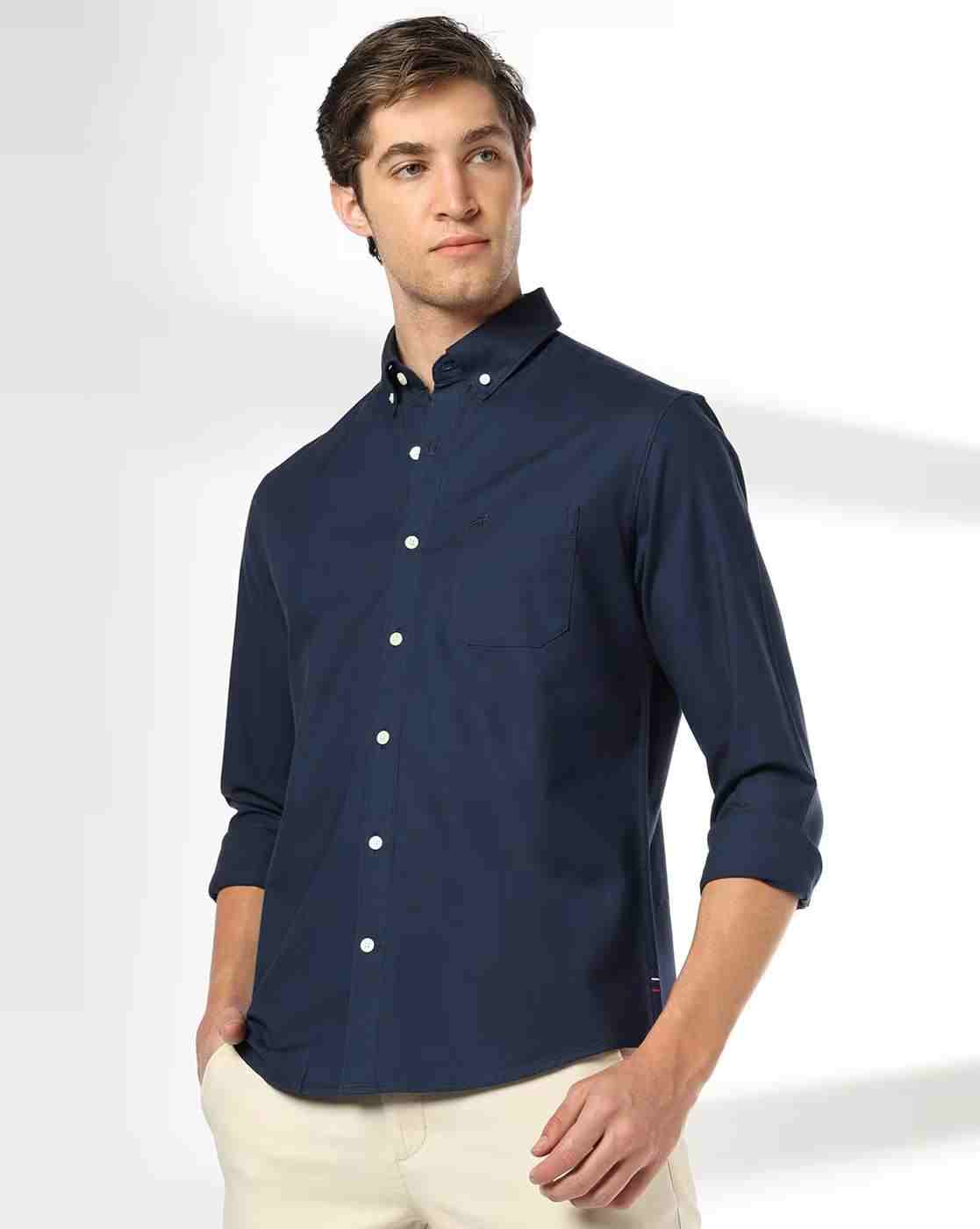 Men Button-Down Collar Slim Fit Shirt
