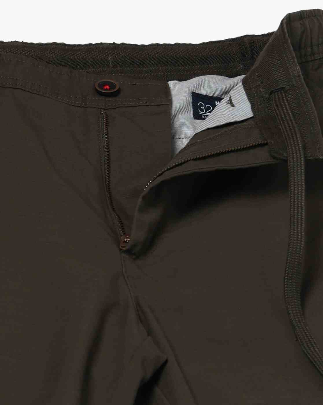 NETPLAY | Men Slim Fit Shorts with Insert Pockets|4